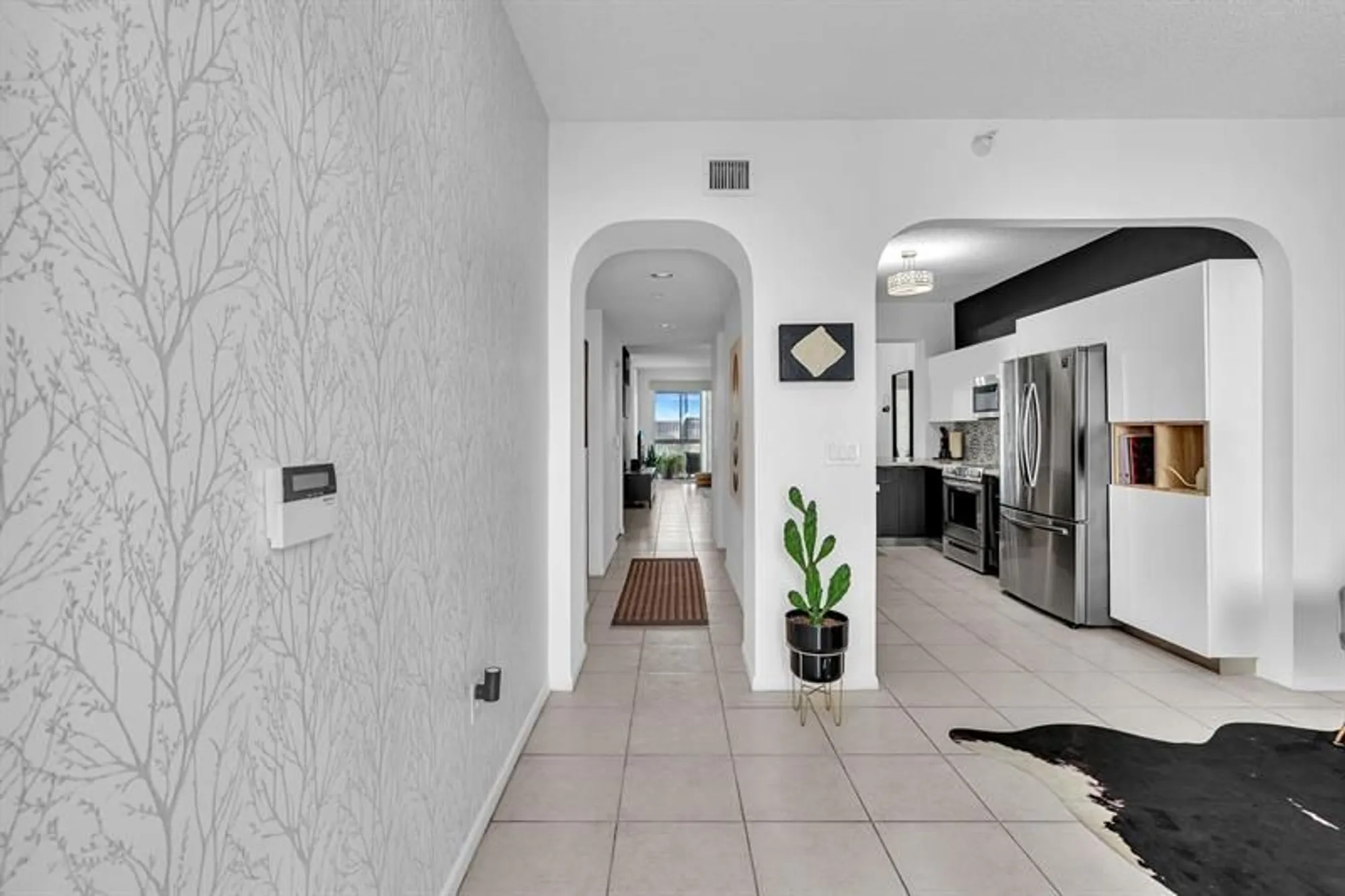 Property Slideshow image 3 of 82 | 7775 southampton ter 405, Tamarac, FL, 33321