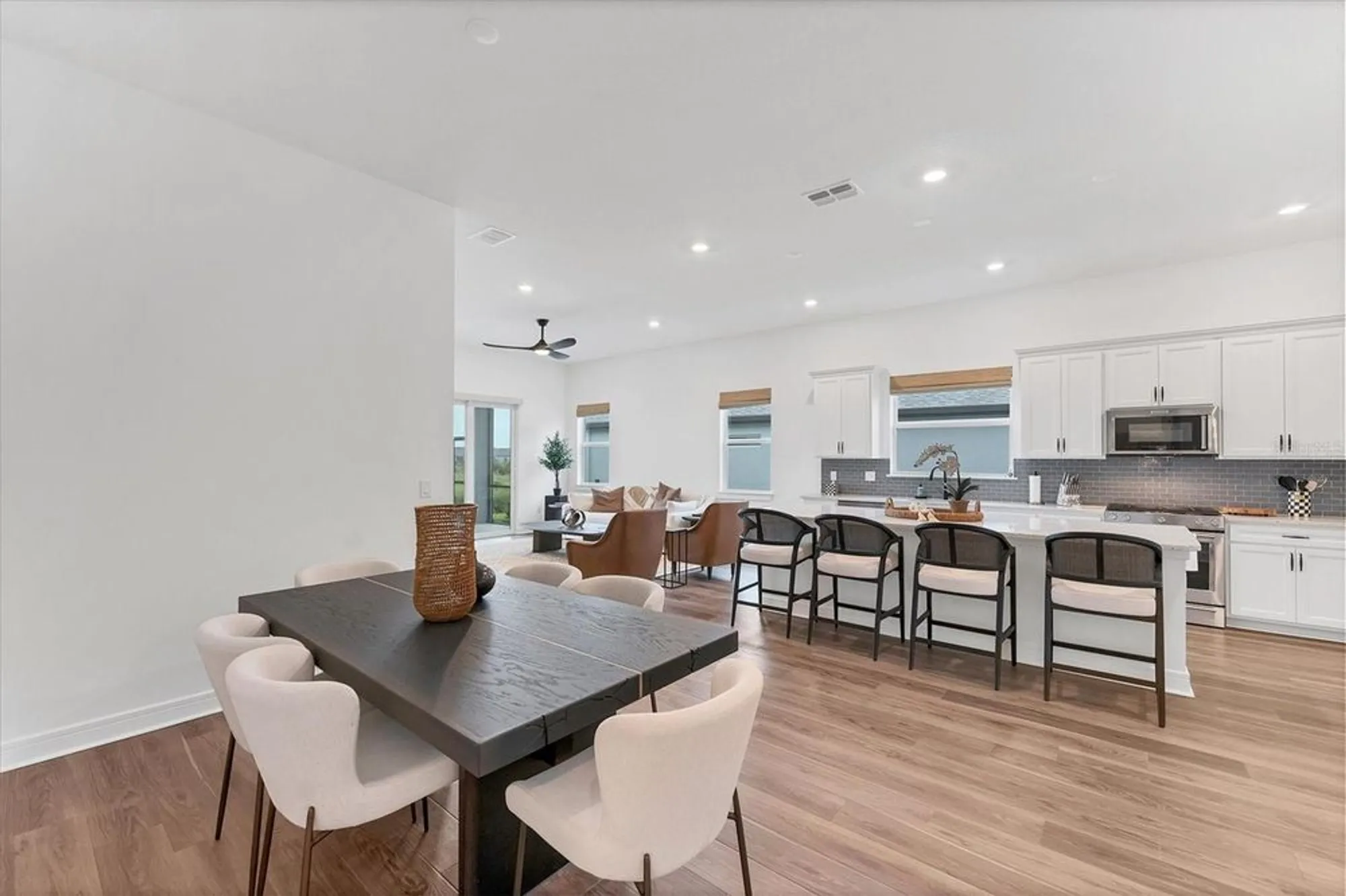 Property Slideshow image 21 of 67 | 10419 wynward way, Parrish, FL, 34219