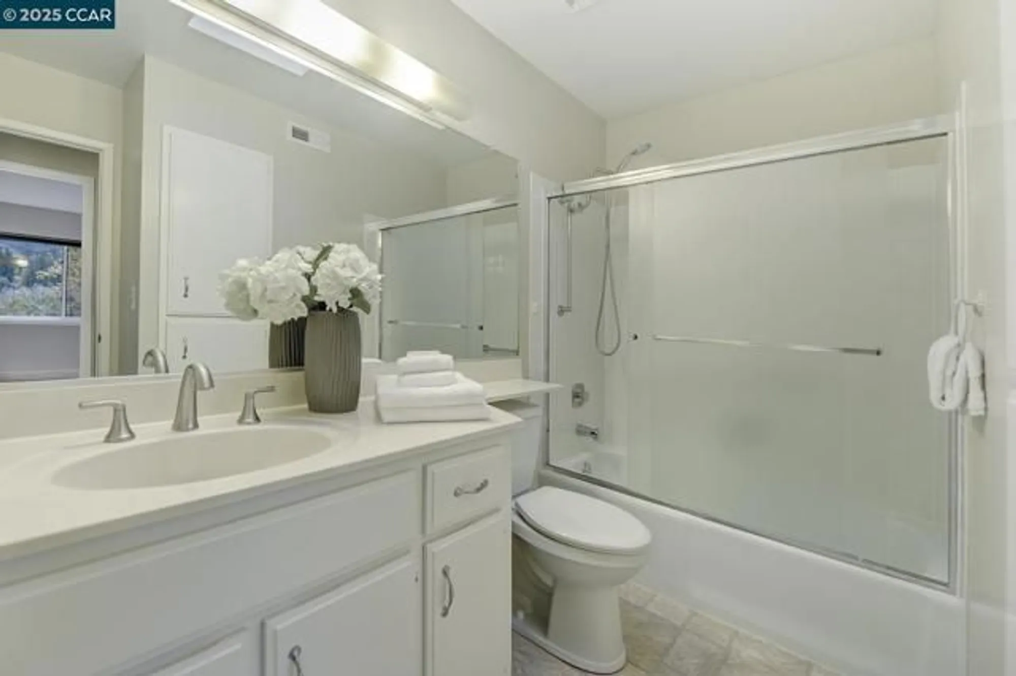 Property Slideshow image 24 of 58 | 3050 rossmoor pkwy apt 1, Walnut Creek, CA, 94595