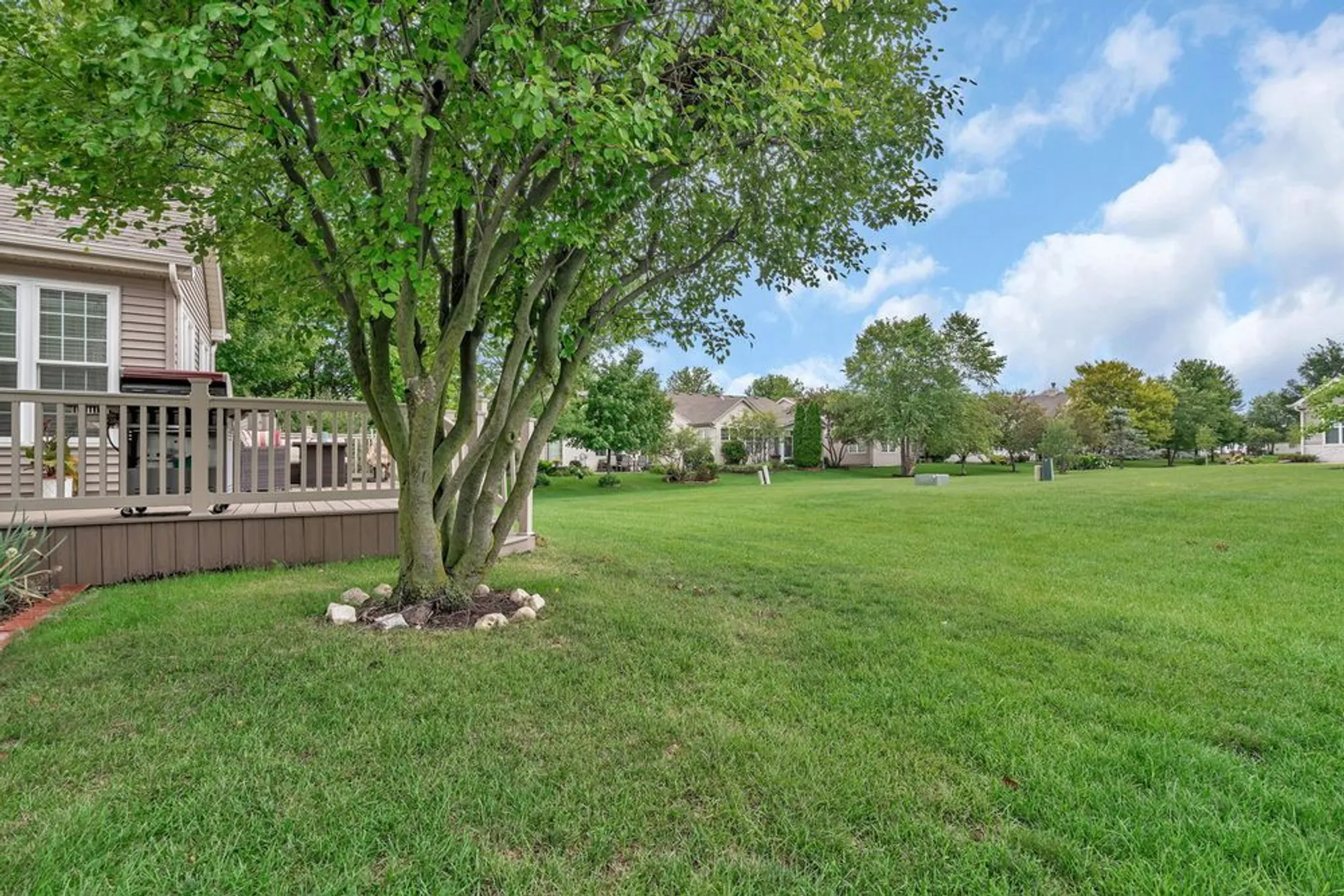 Property Slideshow image 30 of 32 | 21201 lily lake ln, Crest Hill, IL, 60403