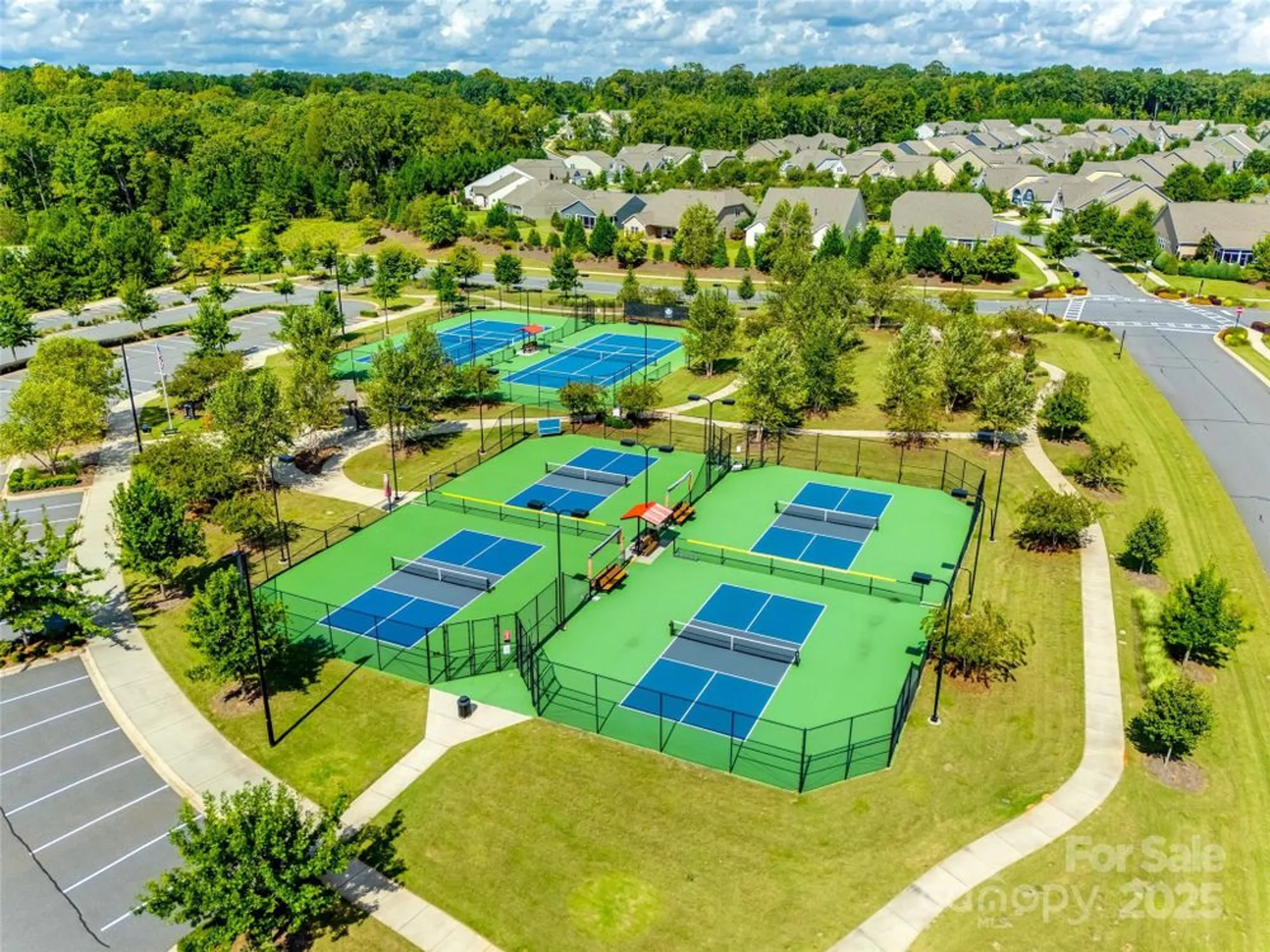 Property Slideshow image 30 of 43 | 3158 arches bluff cir, Lancaster, SC, 29720