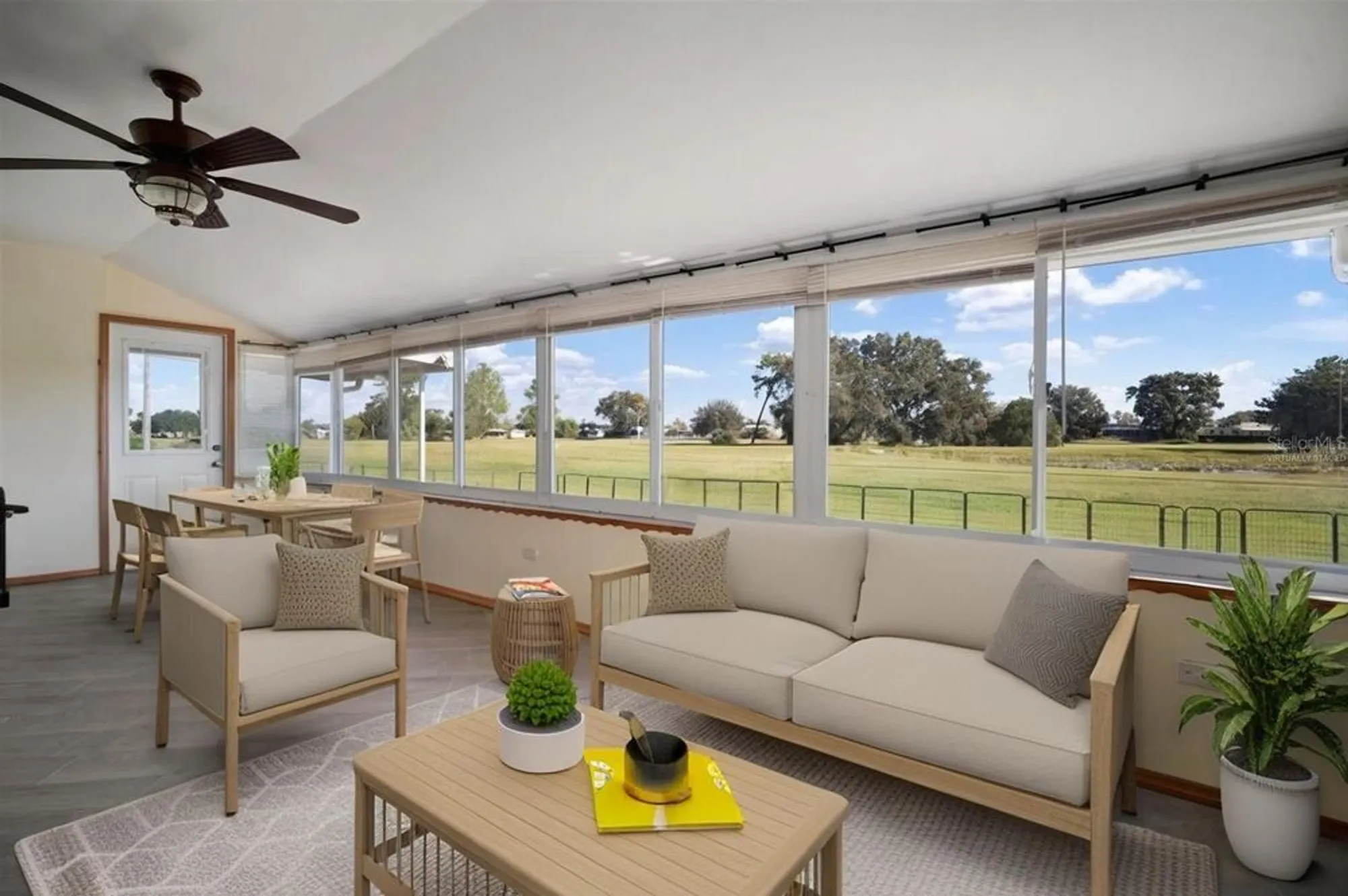 Property Slideshow image 29 of 49 | 609 fox hills dr, Sun City Center, FL, 33573