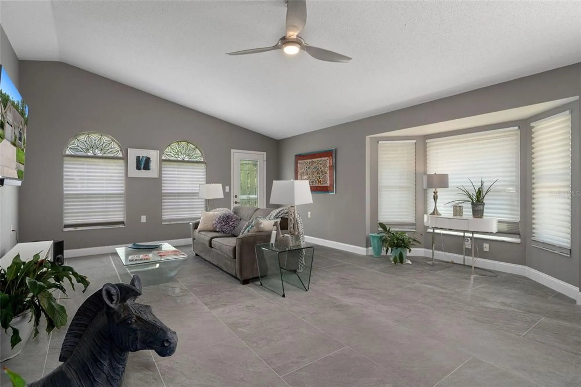 Property Slideshow image 7 of 48 | 4648 sheffield dr, New Port Richey, FL, 34655