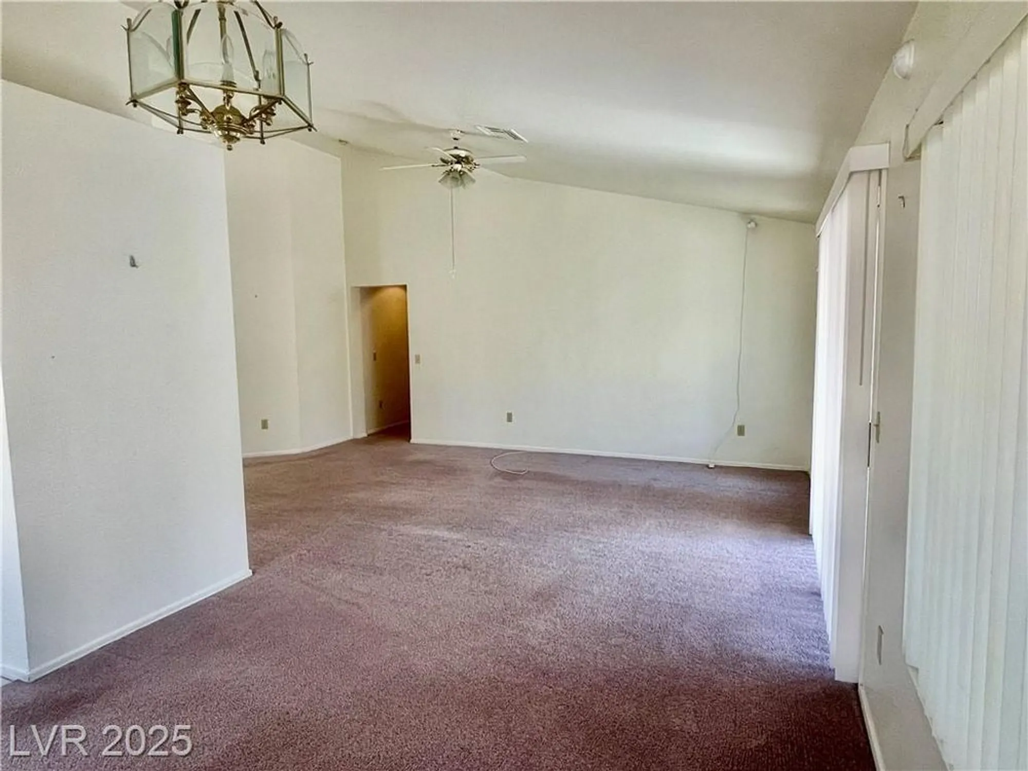 Property Slideshow image 8 of 8 | 2465 palmridge dr, Las Vegas, NV, 89134