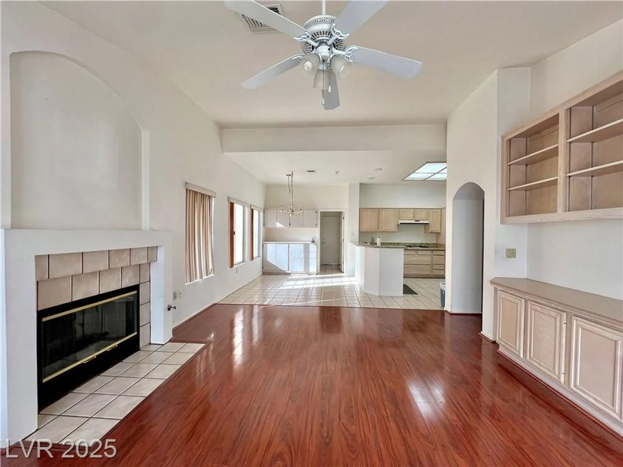 Property Slideshow image 10 of 33 | 3012 morning ridge dr, Las Vegas, NV, 89134