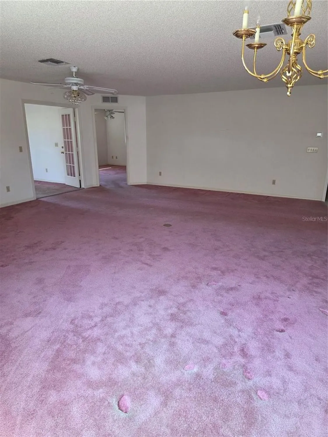 Property Slideshow image 5 of 21 | 9012 sw 91st cir, Ocala, FL, 34481