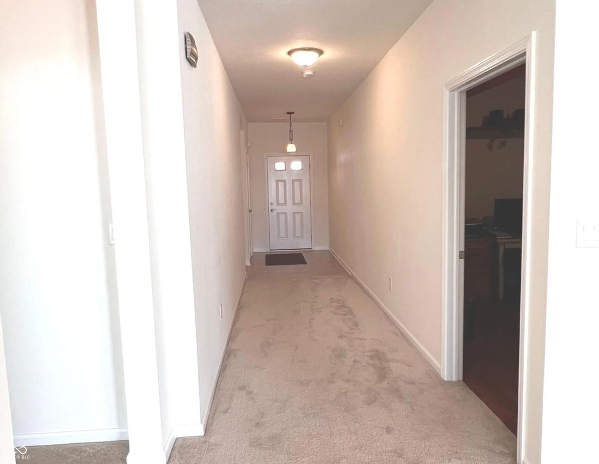 Property Slideshow image 20 of 52 | 8801 twain ln, Indianapolis, IN, 46239