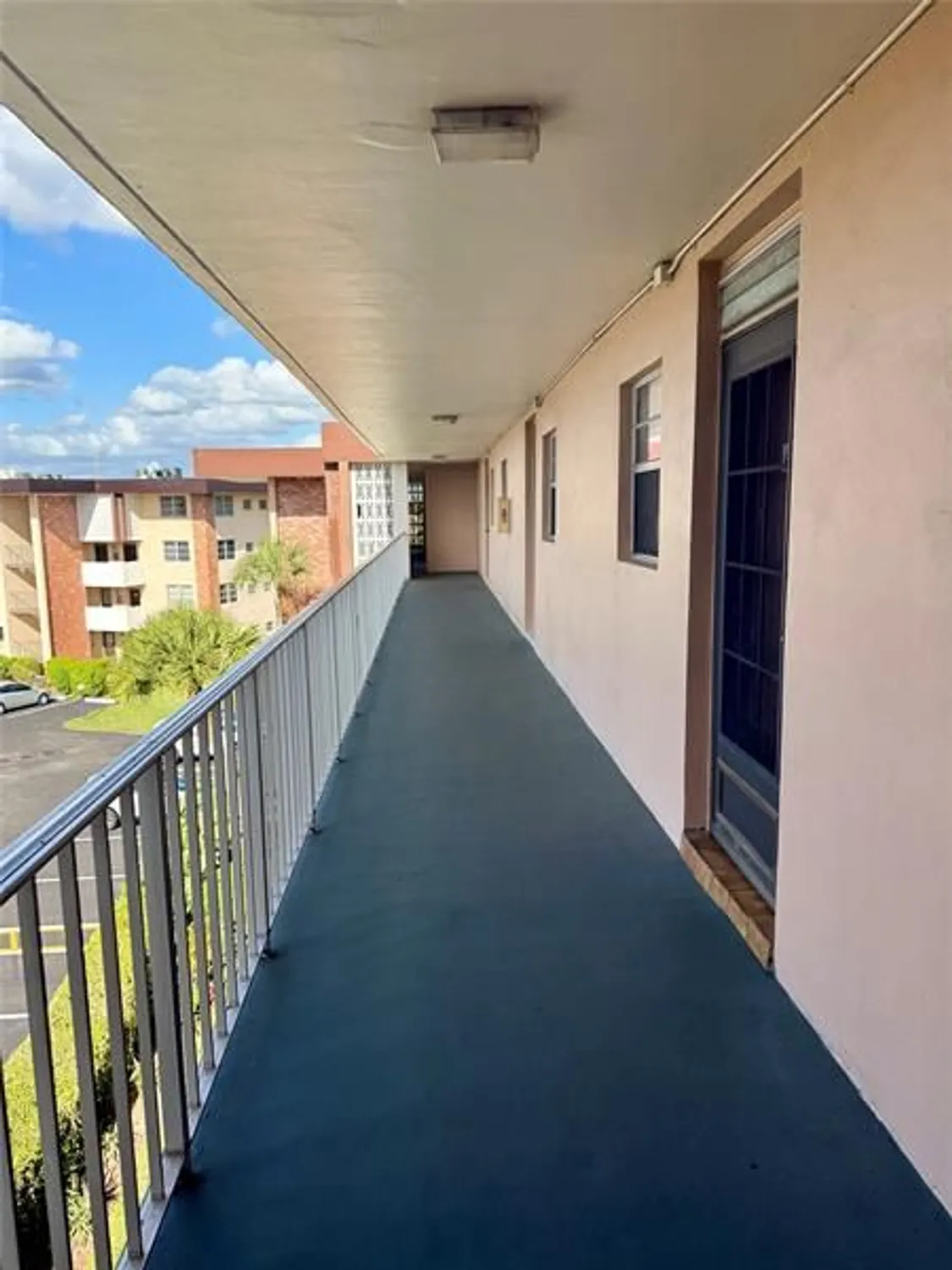 Property Slideshow image 12 of 20 | 2800 nw 47th ter 403b, Lauderdale Lakes, FL, 33313