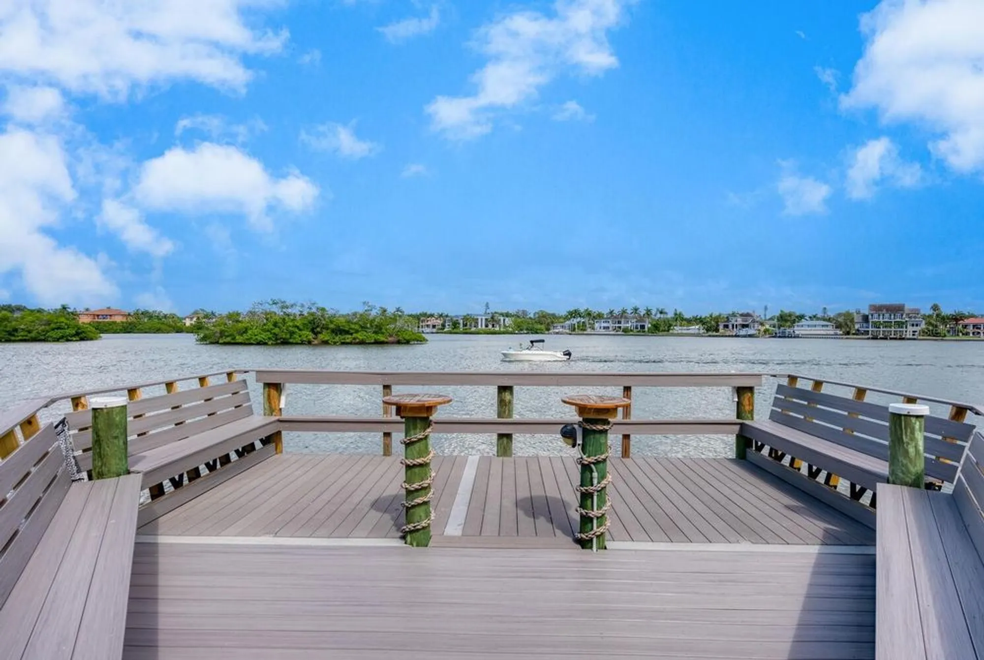 Property Slideshow image 40 of 45 | 1250 n portofino dr apt 304, Sarasota, FL, 34242