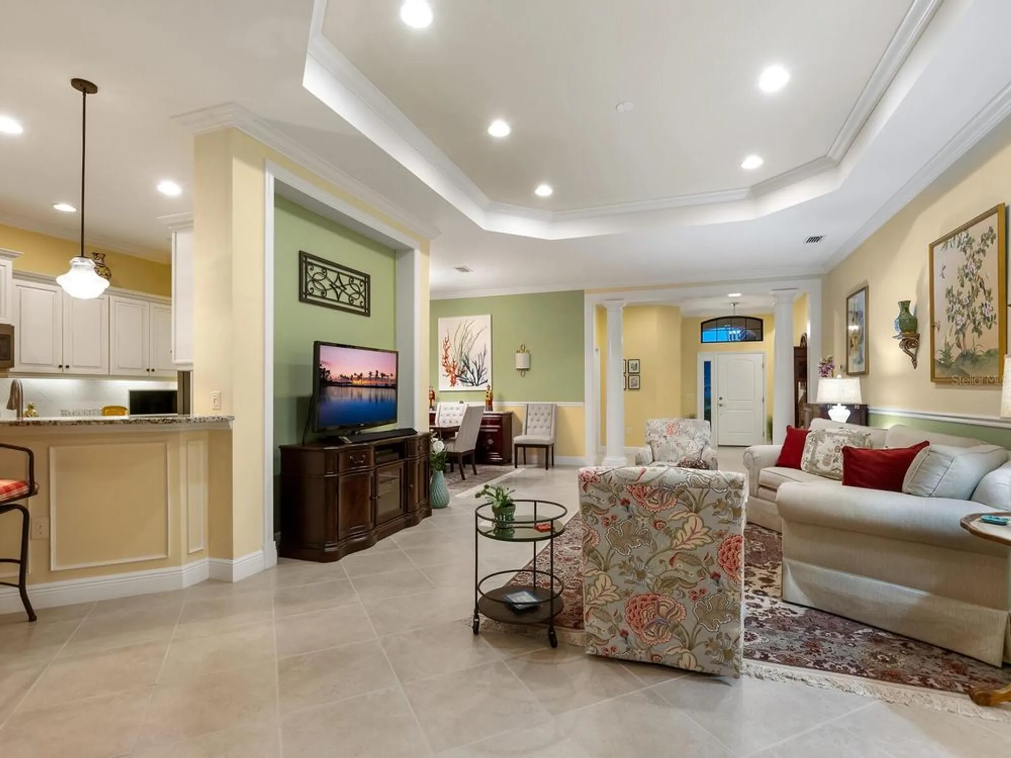 Property Slideshow image 10 of 67 | 27336 driver ln, Englewood, FL, 34223