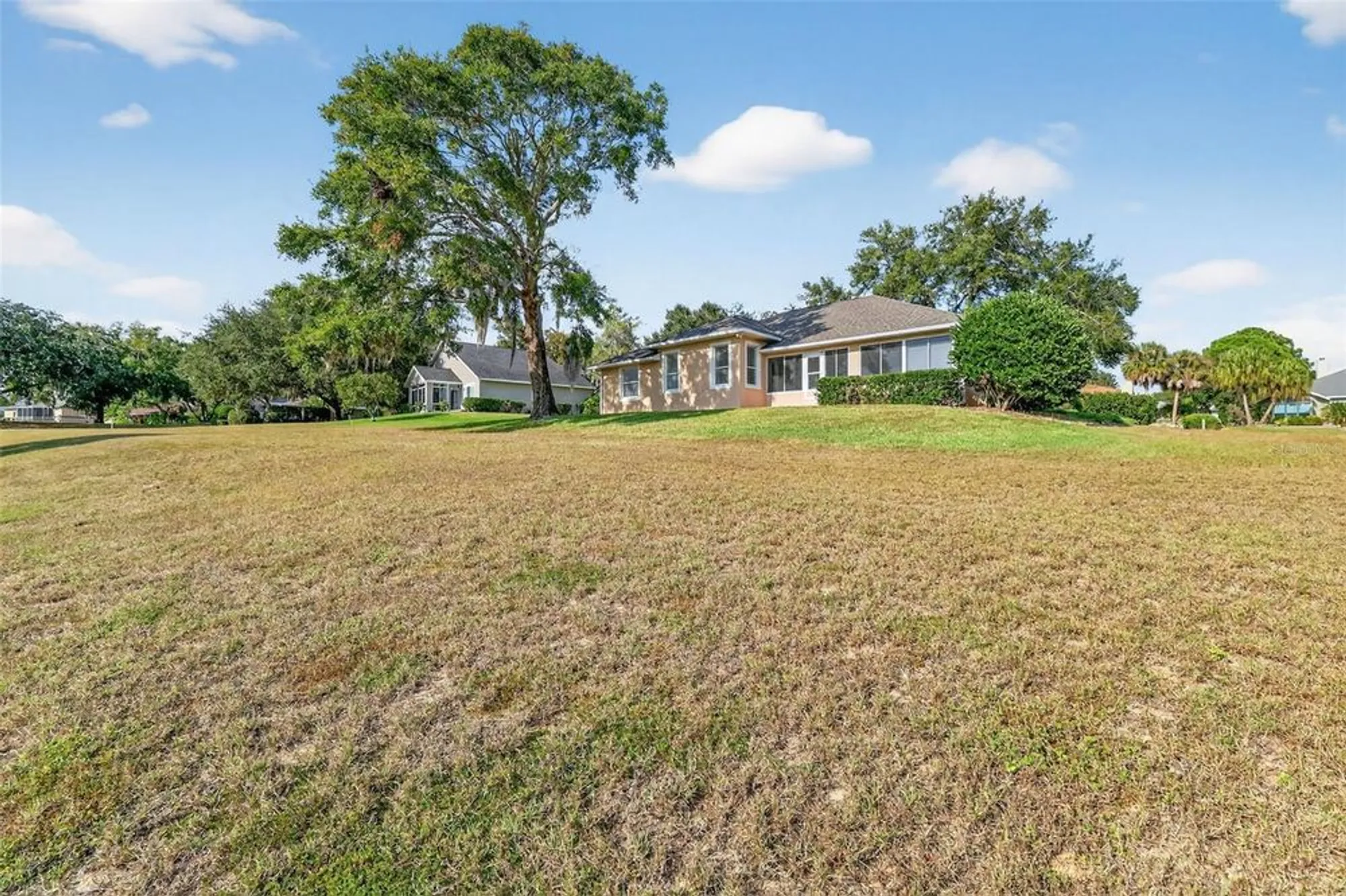 Property Slideshow image 8 of 46 | 5524 saddleback ct, Lady Lake, FL, 32159