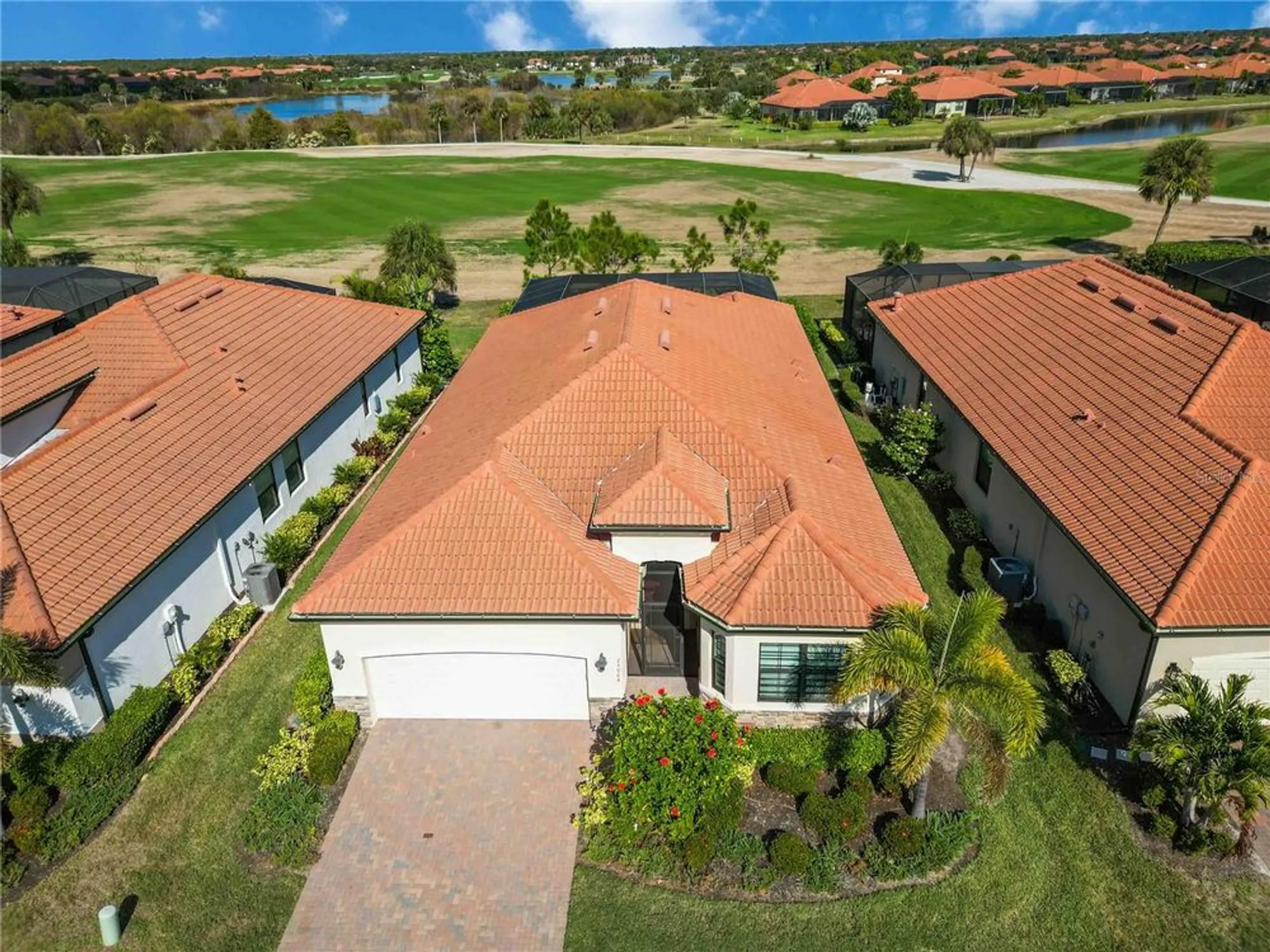 Property Slideshow image 34 of 100 | 25064 spartina dr, Venice, FL, 34293