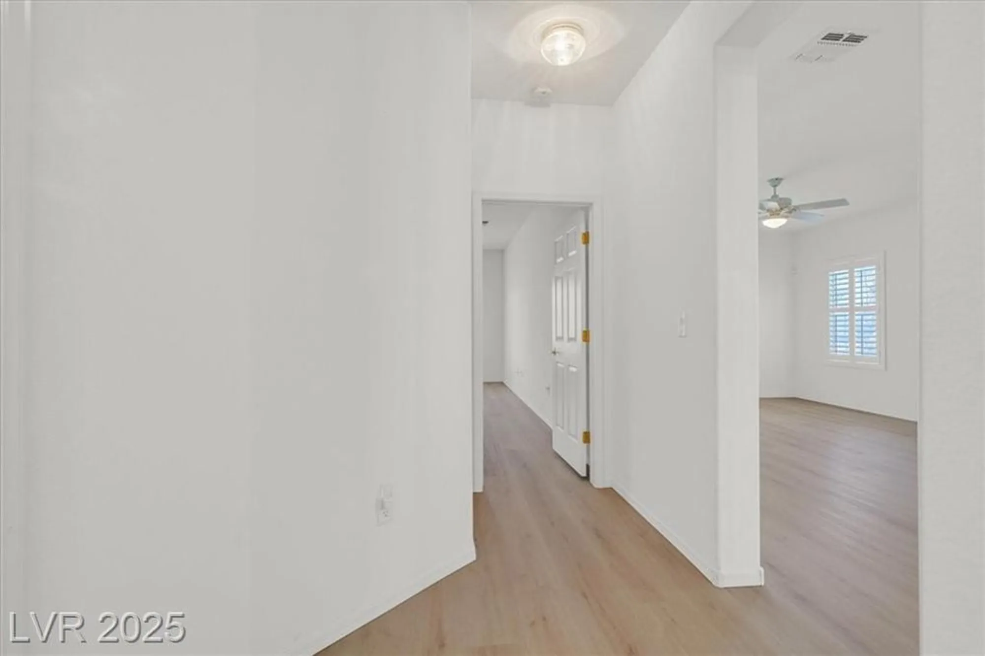 Property Slideshow image 10 of 34 | 2548 leighton ave, Henderson, NV, 89052