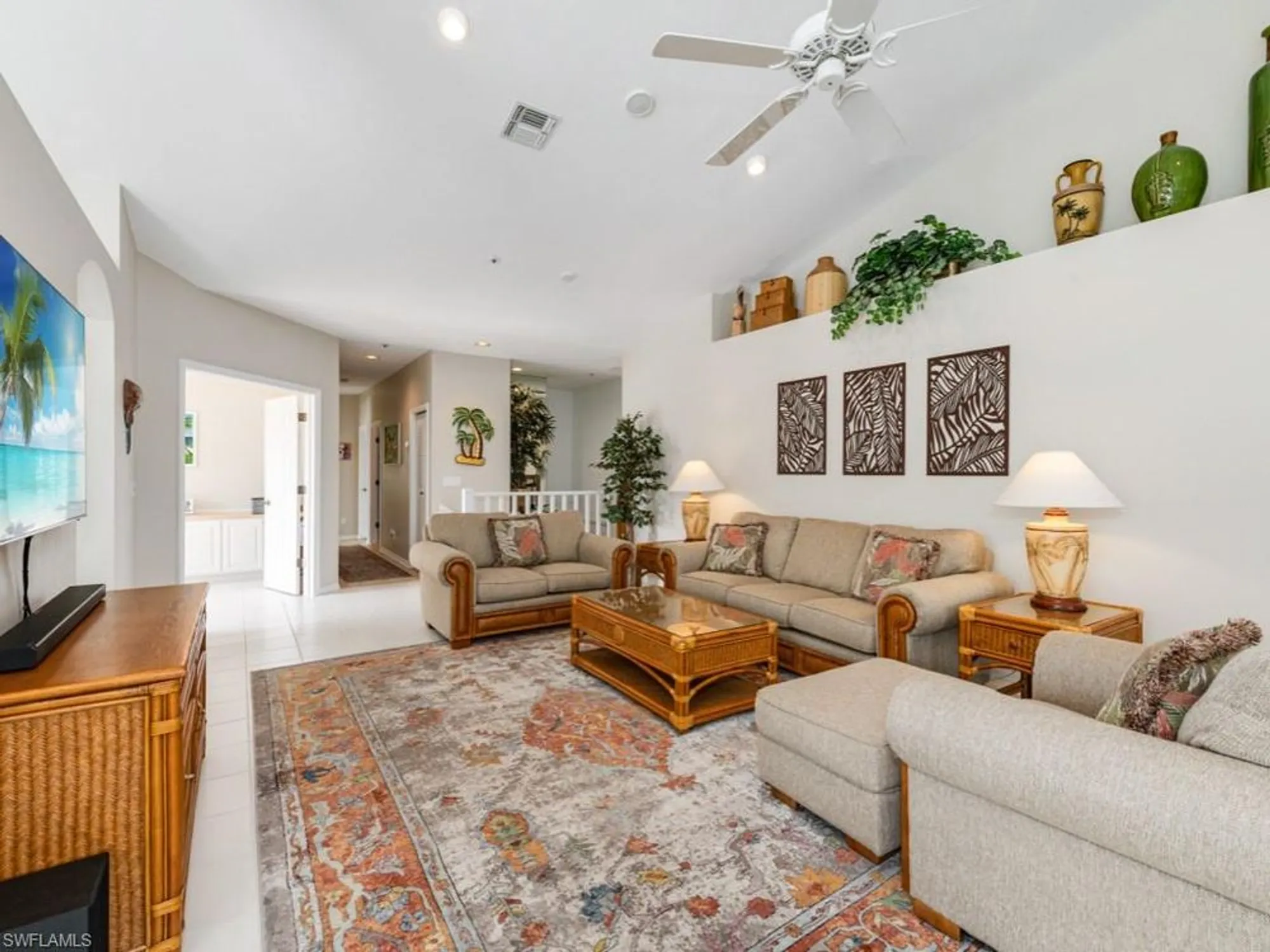 Property Slideshow image 5 of 42 | 27071 lake harbor ct 203, Bonita Springs, FL, 34134