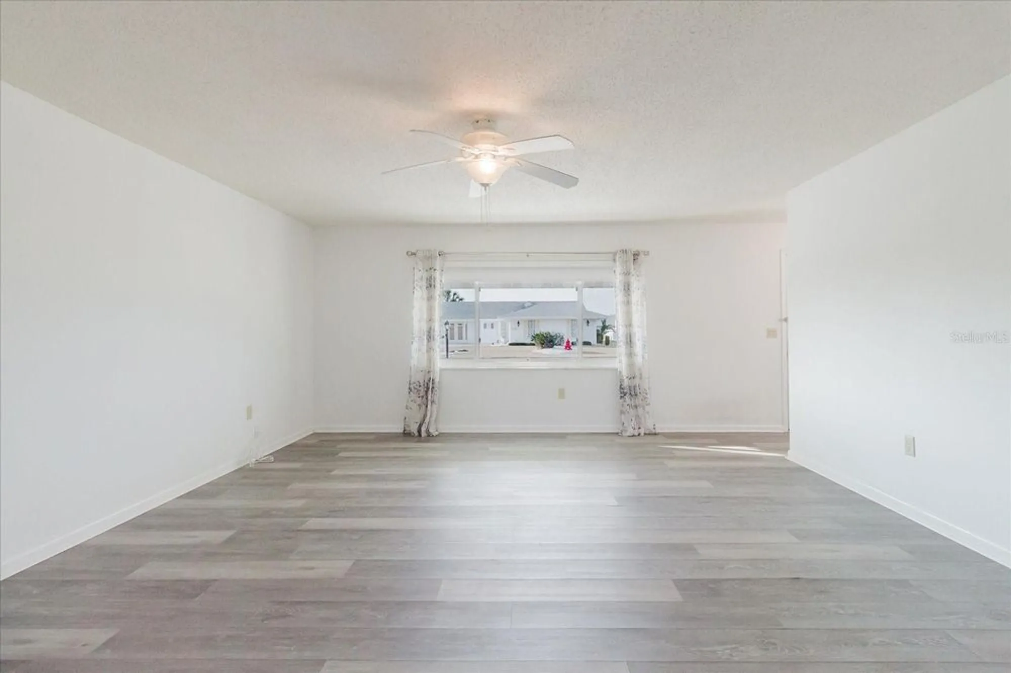 Property Slideshow image 6 of 60 | 646 allegheny dr, Sun City Center, FL, 33573