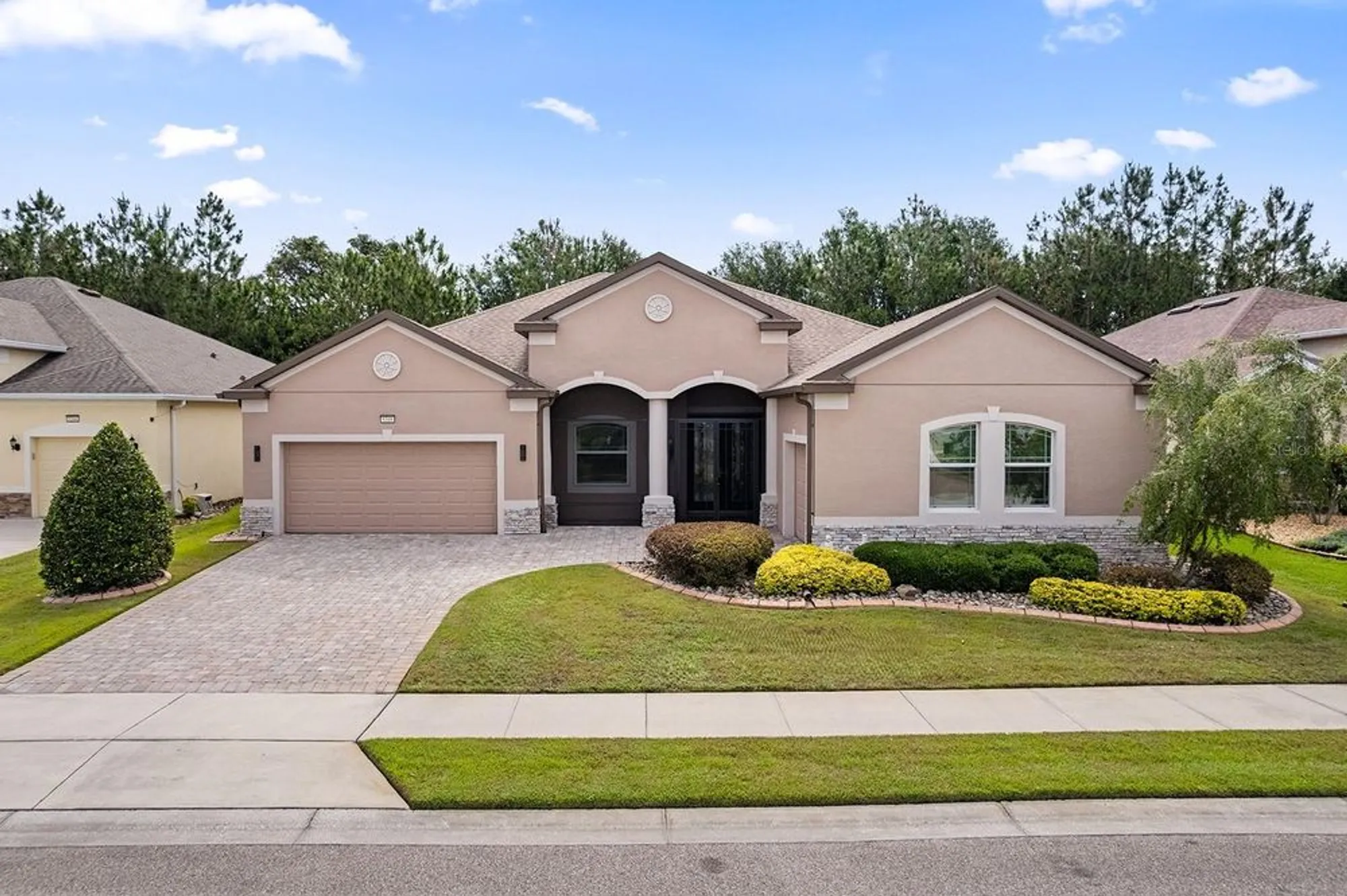 Property Slideshow image 6 of 53 | 8348 bridgeport bay cir, Mount Dora, FL, 32757