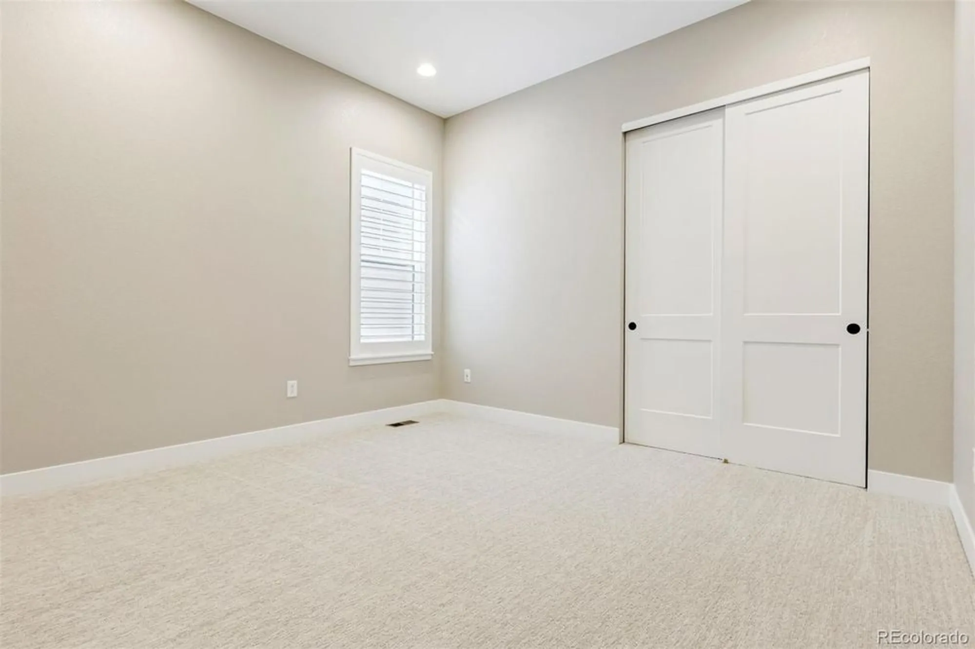 Property Slideshow image 27 of 50 | 11415 warm wind st, Littleton, CO, 80125