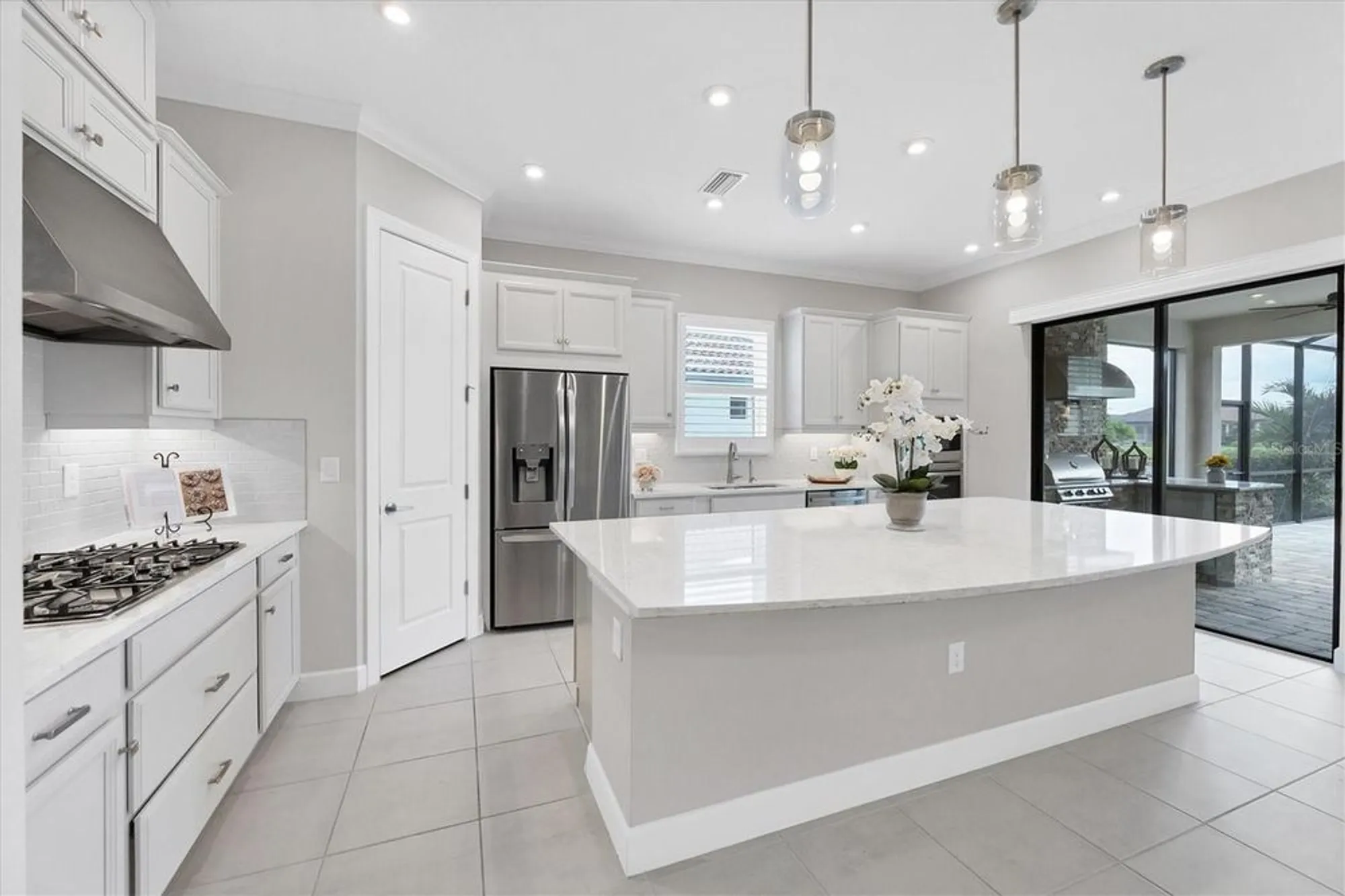 Property Slideshow image 11 of 100 | 4735 cassio ct, Bradenton, FL, 34211