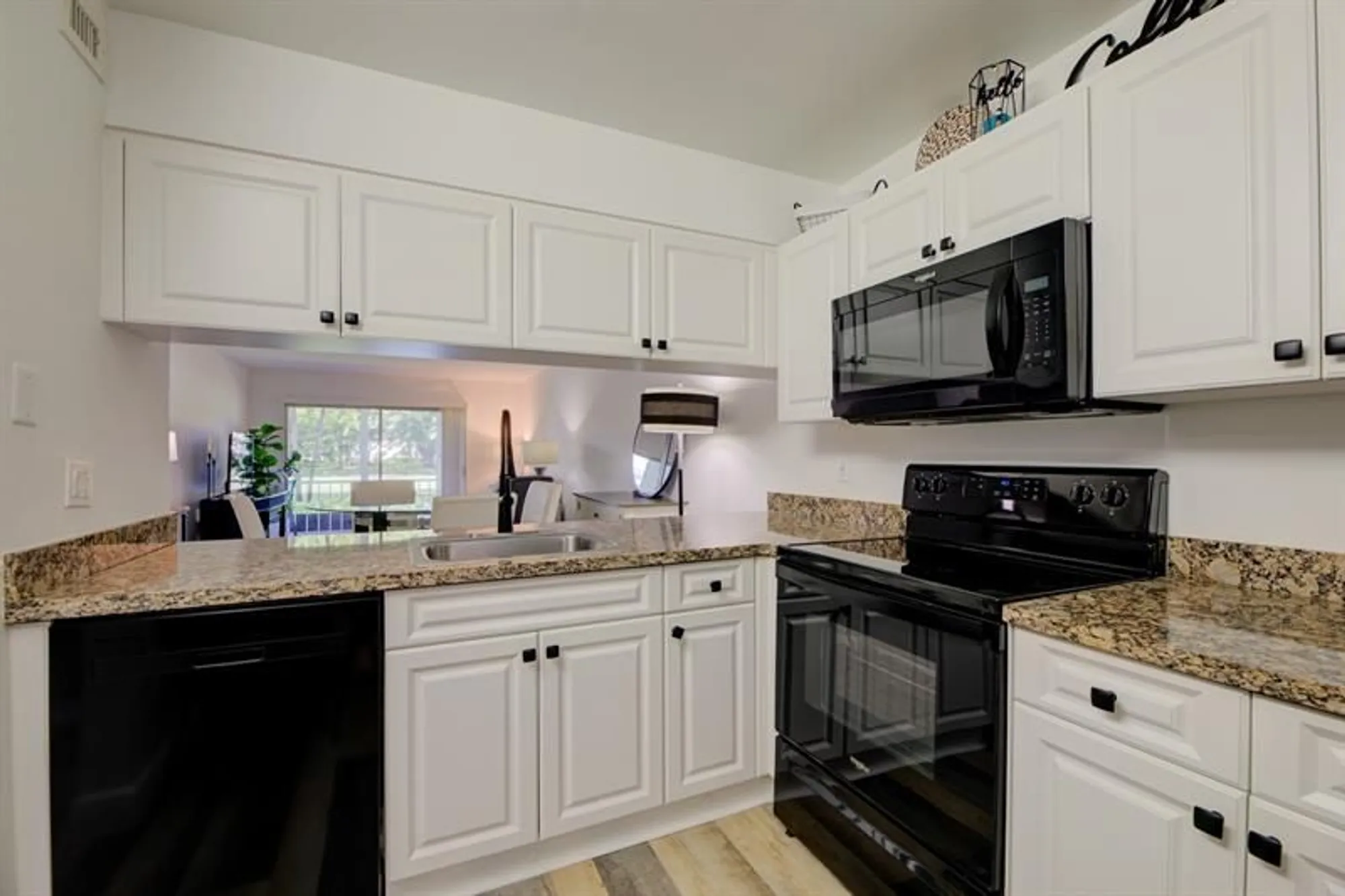 Property Slideshow image 15 of 30 | 4502 martinique way e1, Coconut Creek, FL, 33066