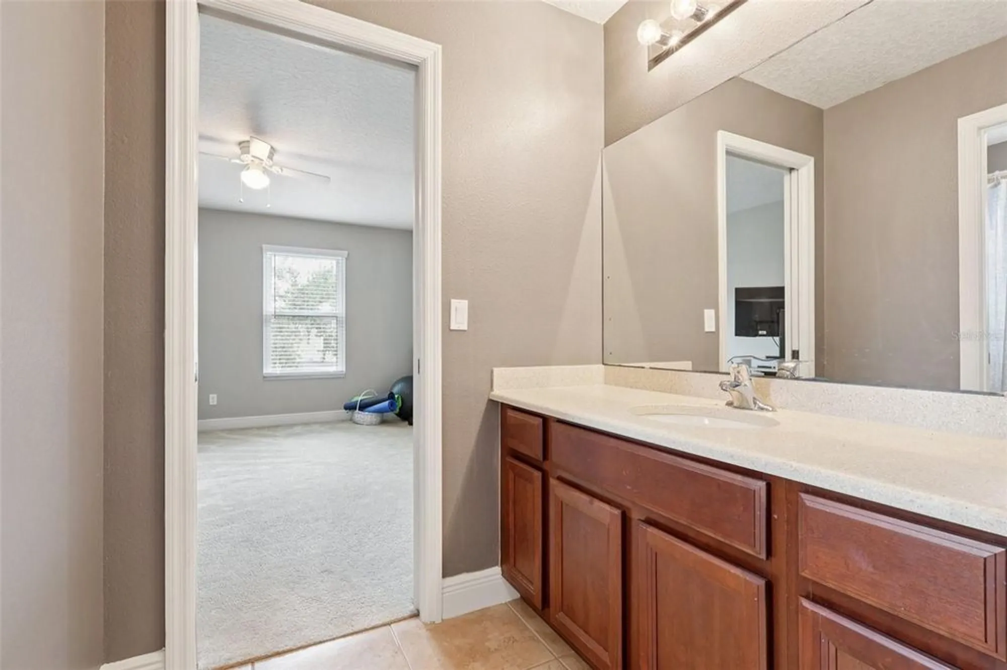 Property Slideshow image 36 of 68 | 30113 jutland ct, Mount Dora, FL, 32757