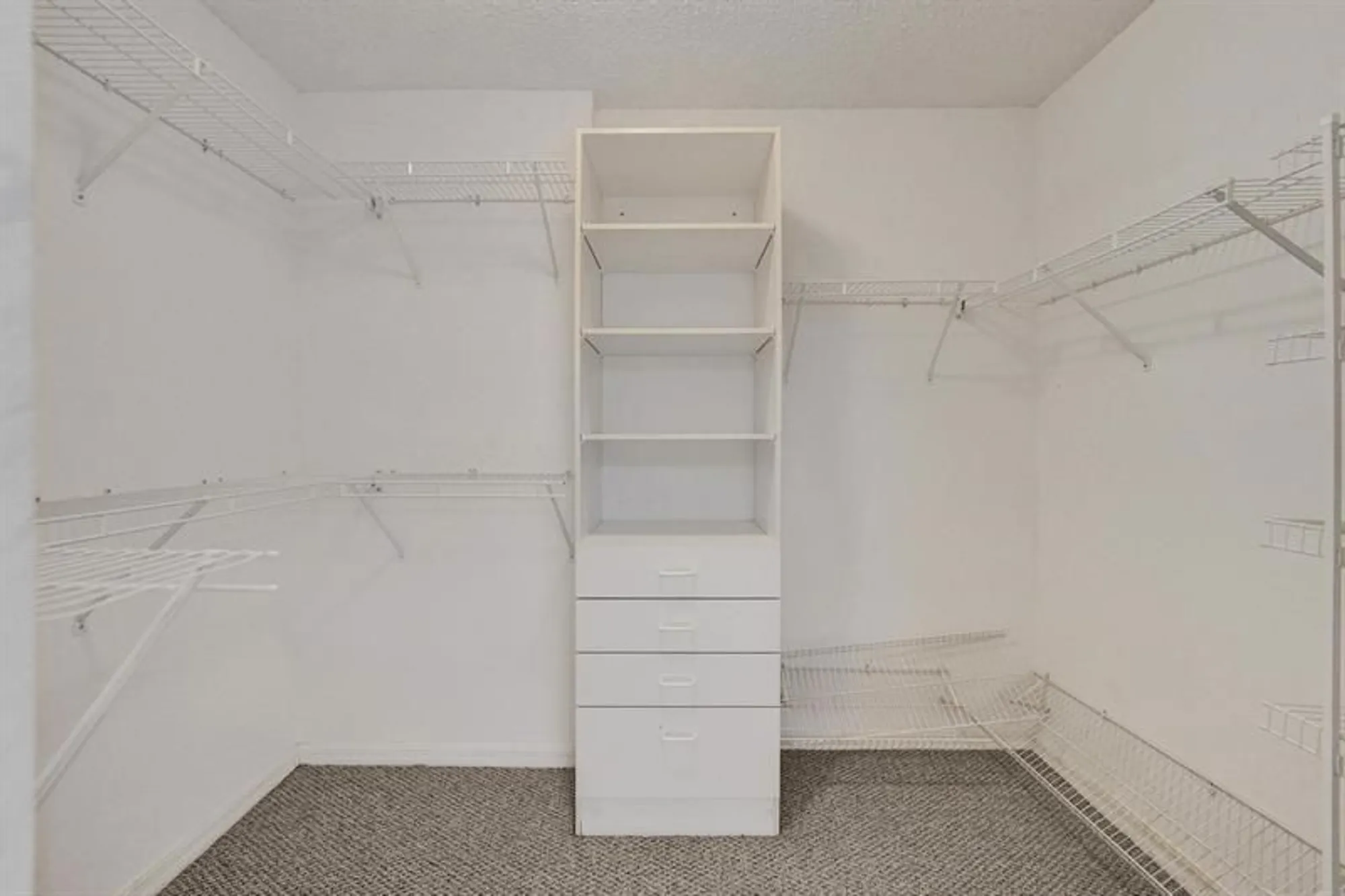Property Slideshow image 39 of 61 | 9587 weldon cir apt b312, Fort Lauderdale, FL, 33321