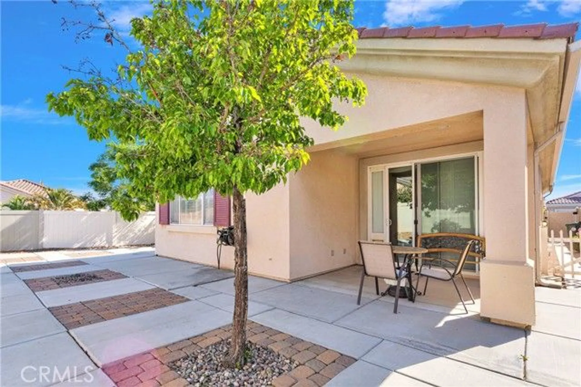 Property Slideshow image 23 of 45 | 11170 avonlea rd, Apple Valley, CA, 92308