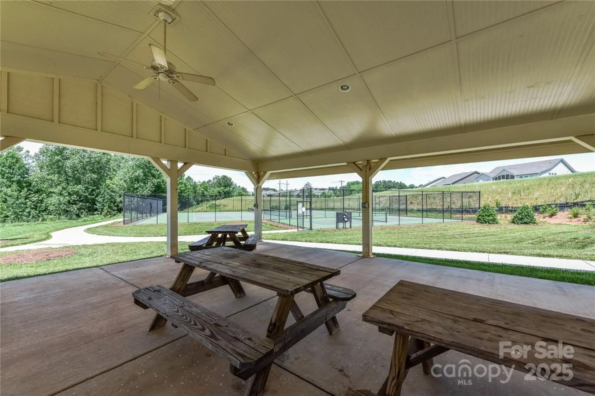 Property Slideshow image 42 of 47 | 5004 el molino dr, Charlotte, NC, 28214