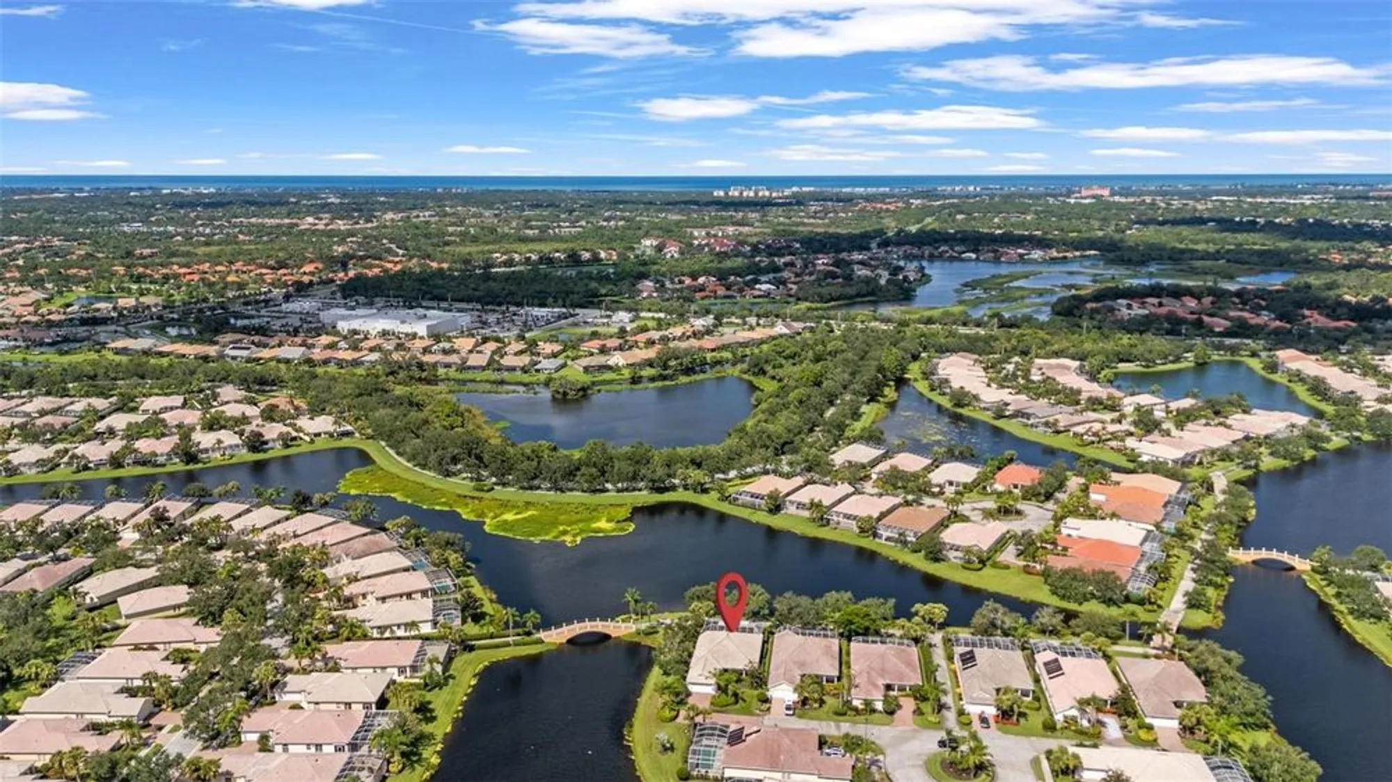 Property Slideshow image 33 of 62 | 5791 girona pl, Sarasota, FL, 34238