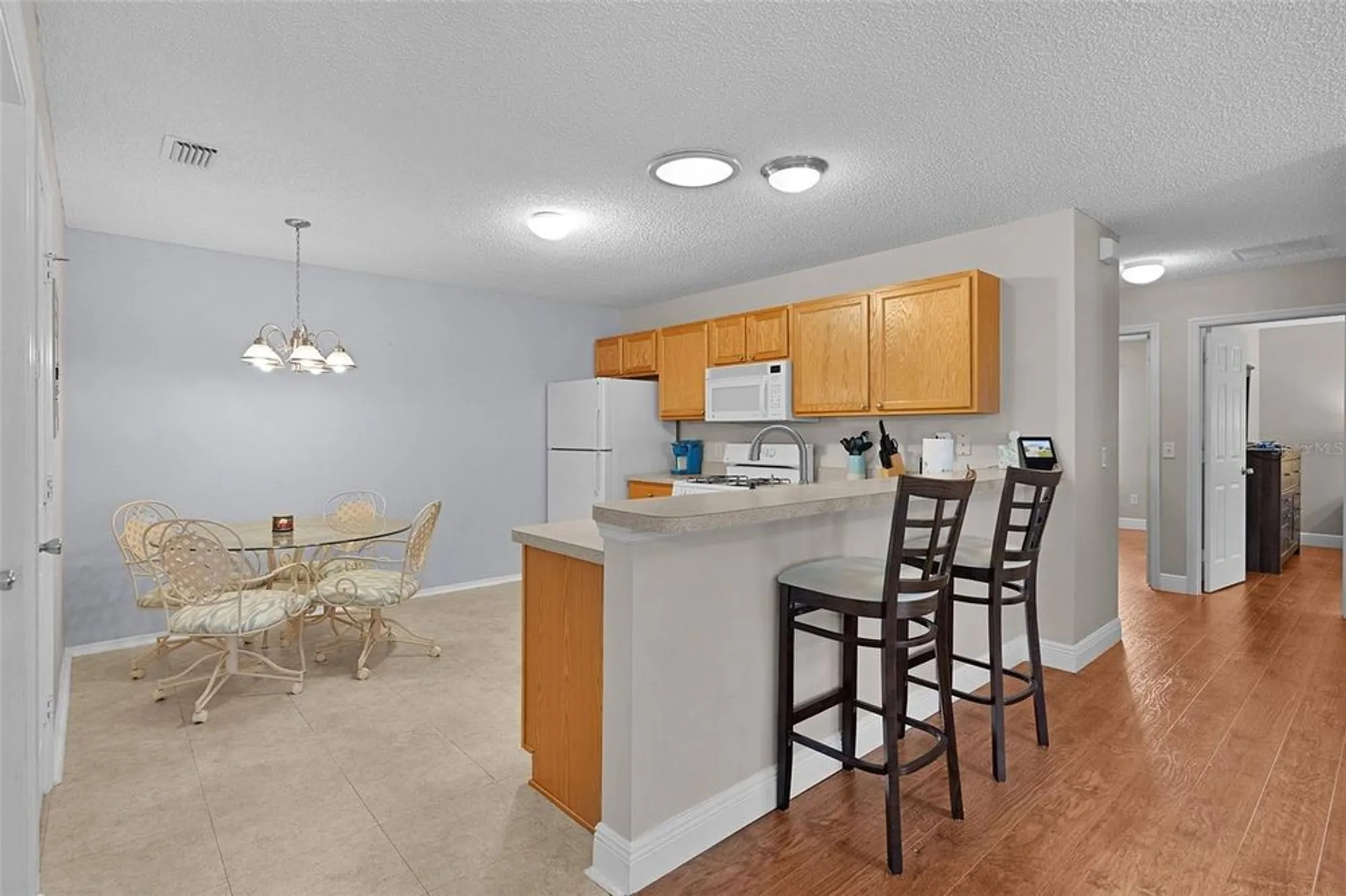 Property Slideshow image 16 of 55 | 2595 ascot loop, The Villages, FL, 32162