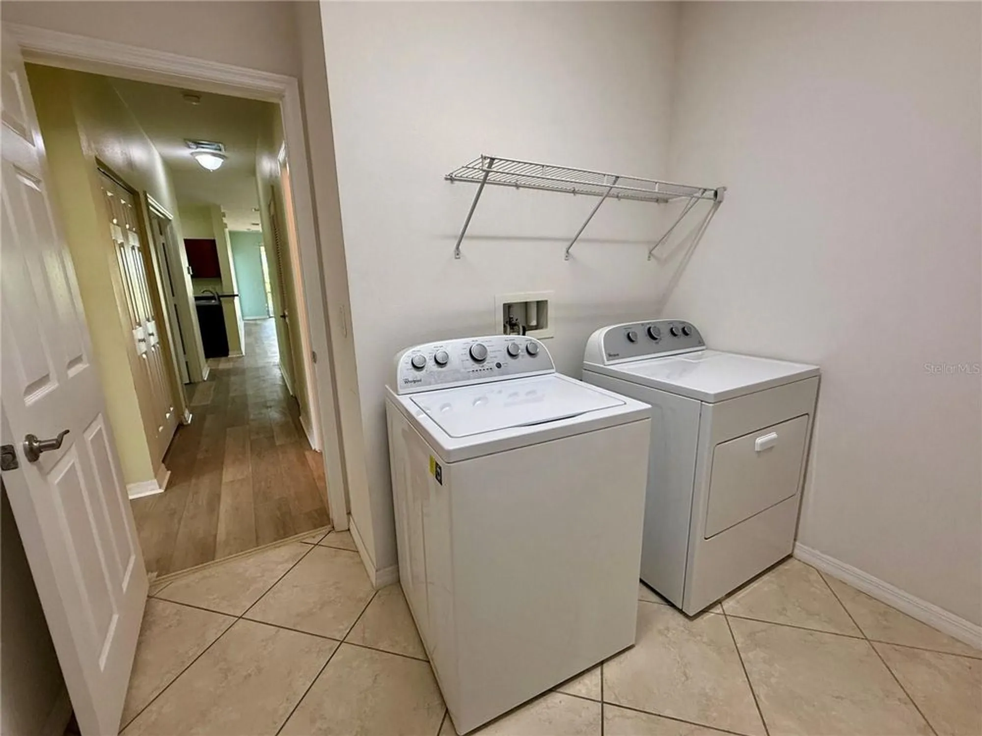 Property Slideshow image 14 of 18 | 15858 aurora lake cir, Wimauma, FL, 33598