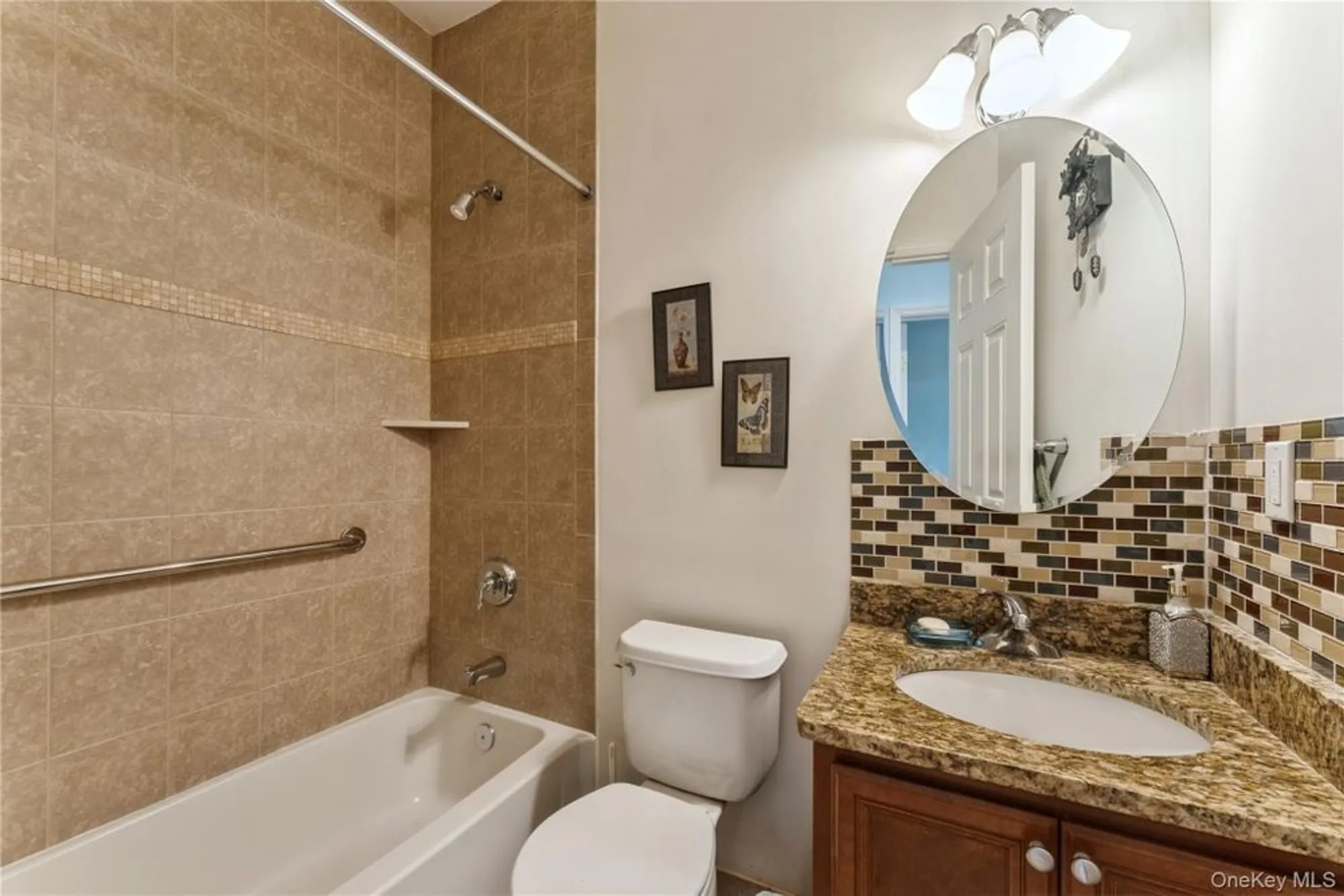 Property Slideshow image 13 of 34 | 357 spring dr, East Meadow, NY, 11554