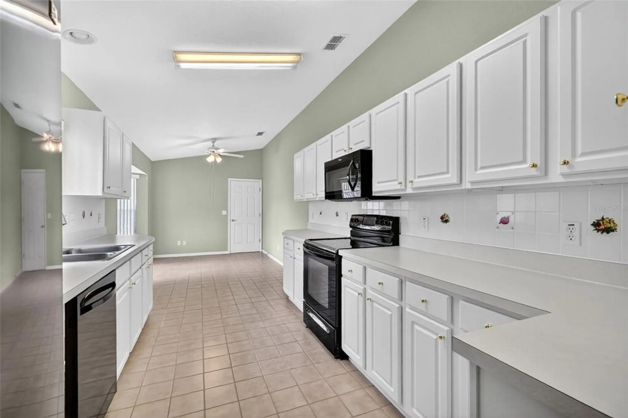 Property Slideshow image 14 of 33 | 11353 sw 138th ln, Dunnellon, FL, 34432