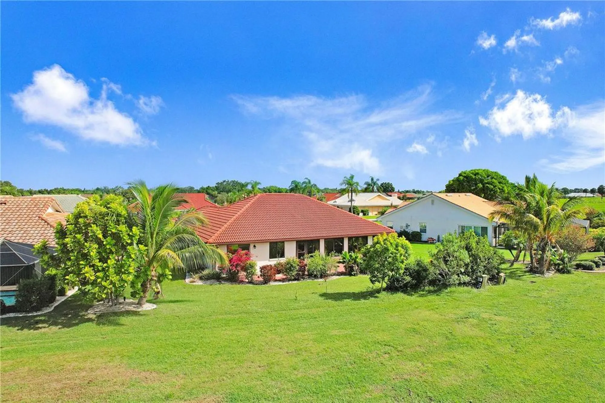 Property Slideshow image 27 of 31 | 1826 wolf laurel dr, Sun City Center, FL, 33573