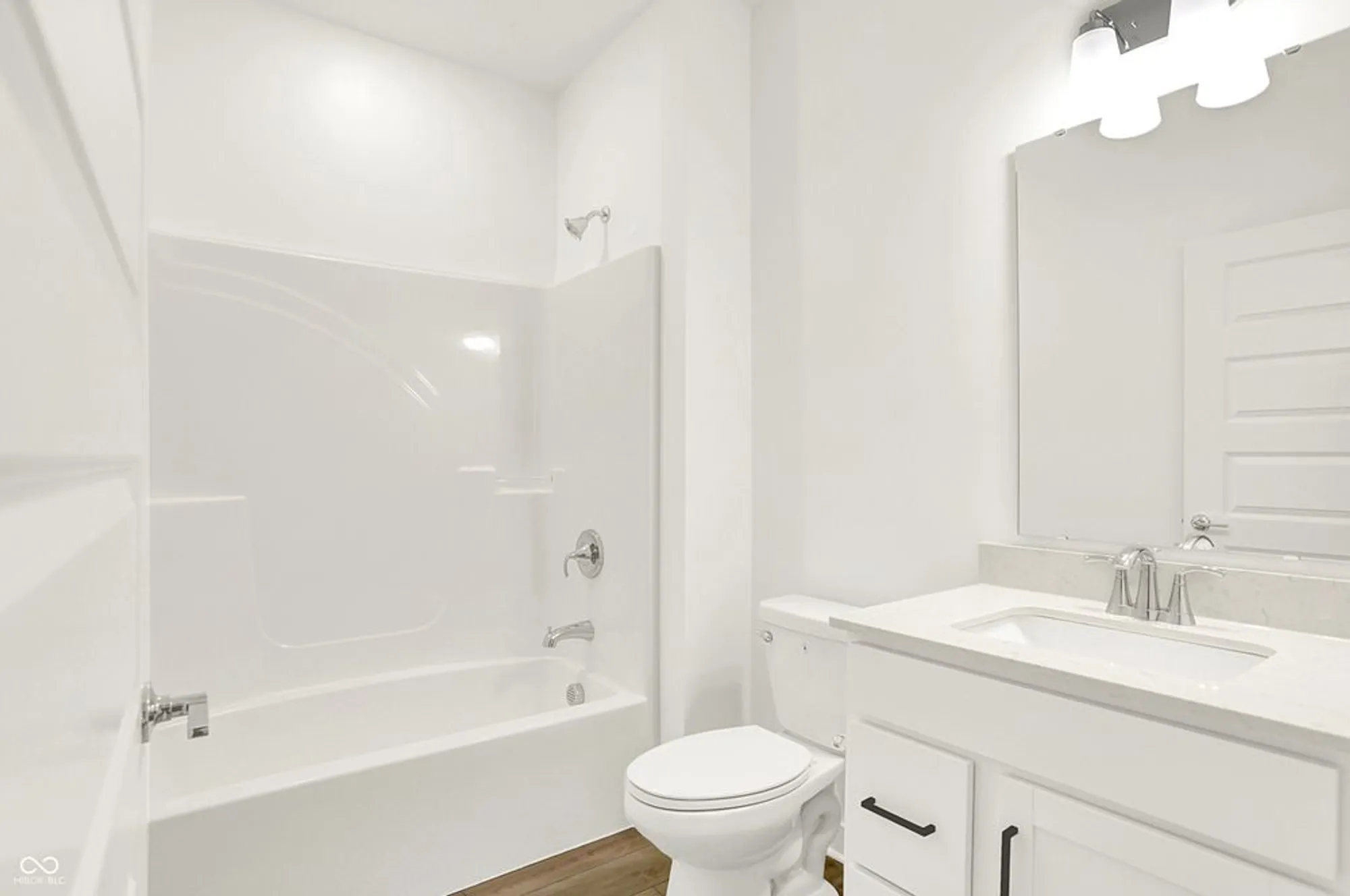 Property Slideshow image 34 of 40 | 5357 nettleton way, Avon, IN, 46123