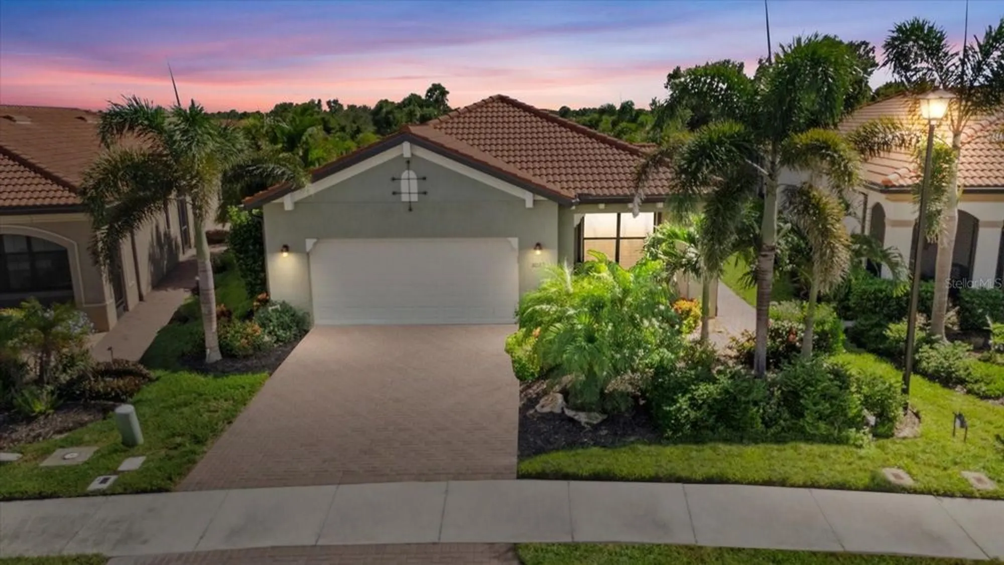 Property Slideshow image 6 of 66 | 10189 fiddlewood dr, Venice, FL, 34293