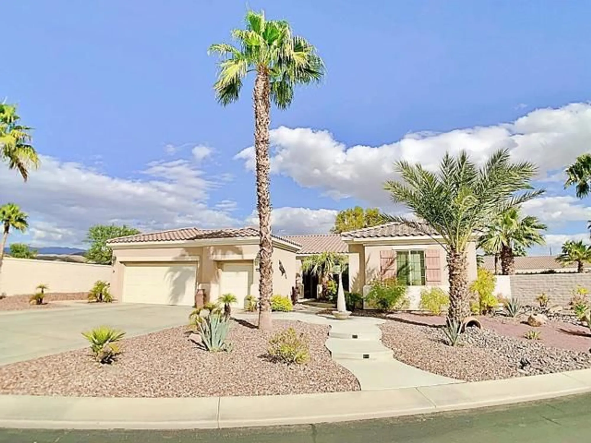 Property Slideshow image 38 of 113 | 80372 camino san lucas, Indio, CA, 92203