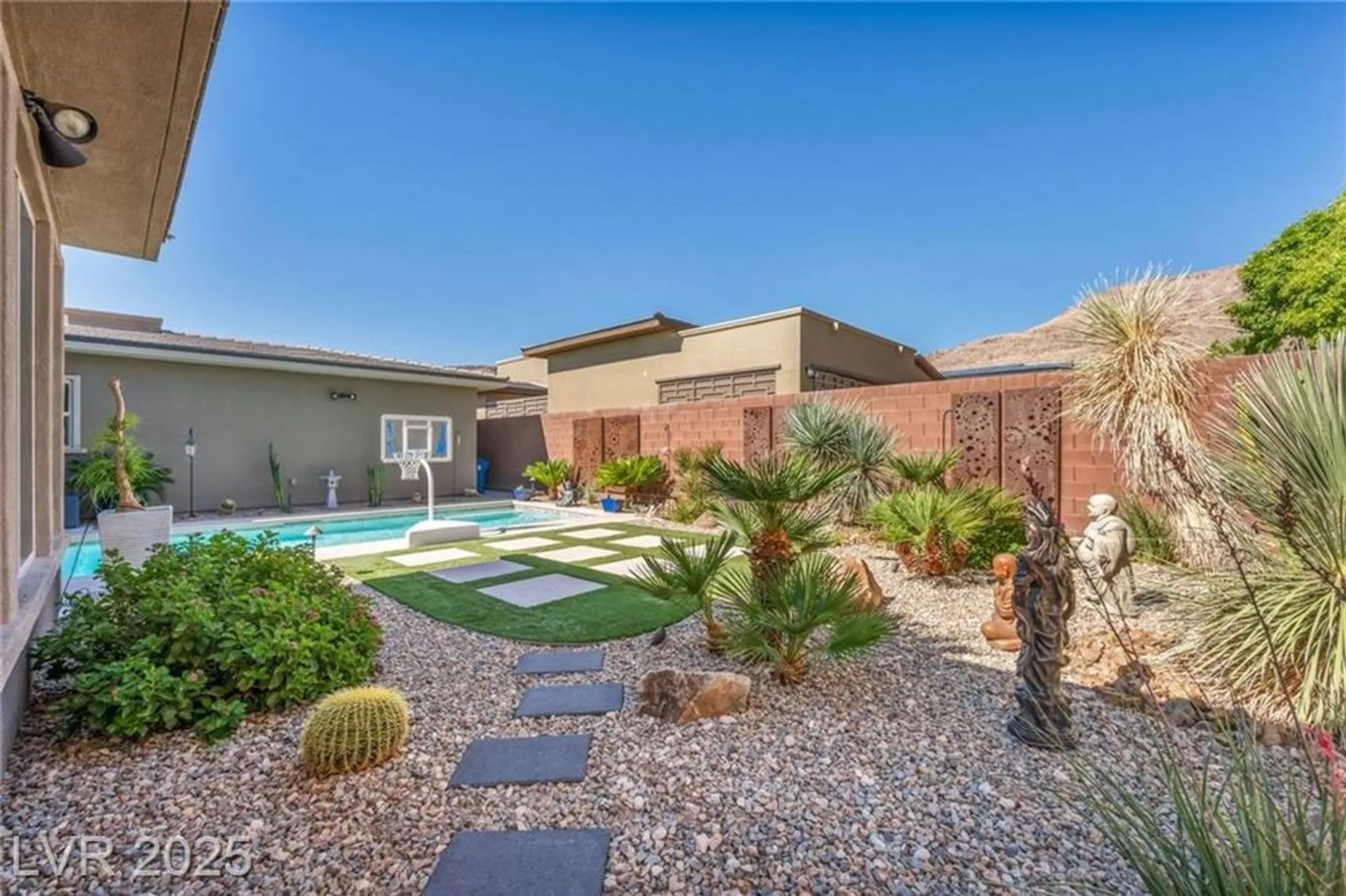 Property Slideshow image 44 of 98 | 10018 regency square ave, Las Vegas, NV, 89148