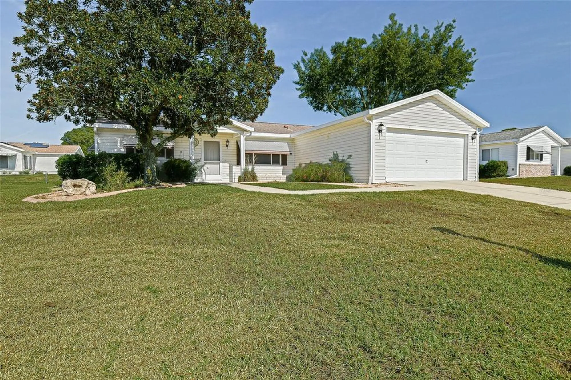 Property Slideshow image 1 of 53 | 9509 se 173rd ln, Summerfield, FL, 34491