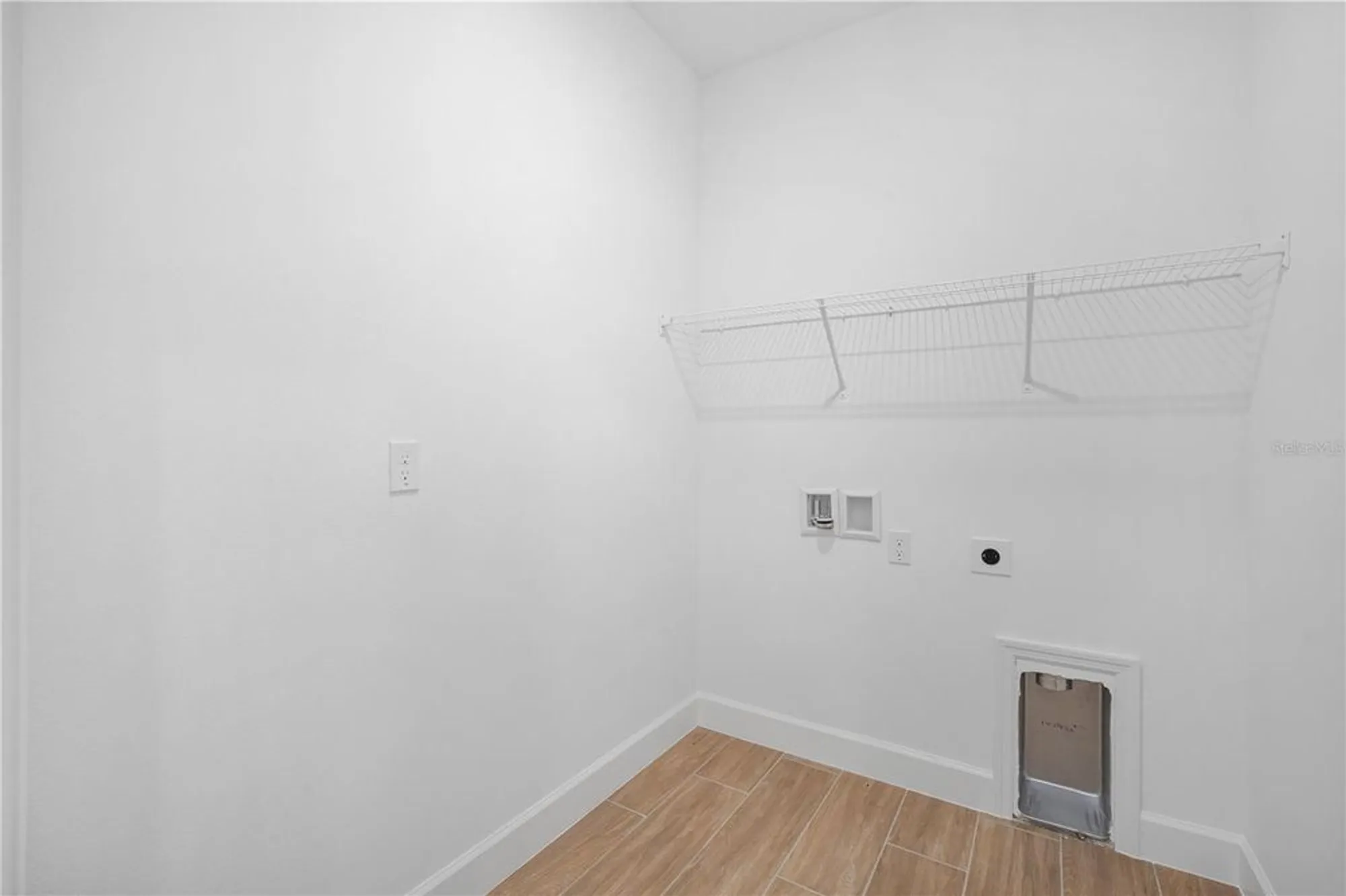 Property Slideshow image 23 of 28 | 9293 players dr, Weeki Wachee, FL, 34613