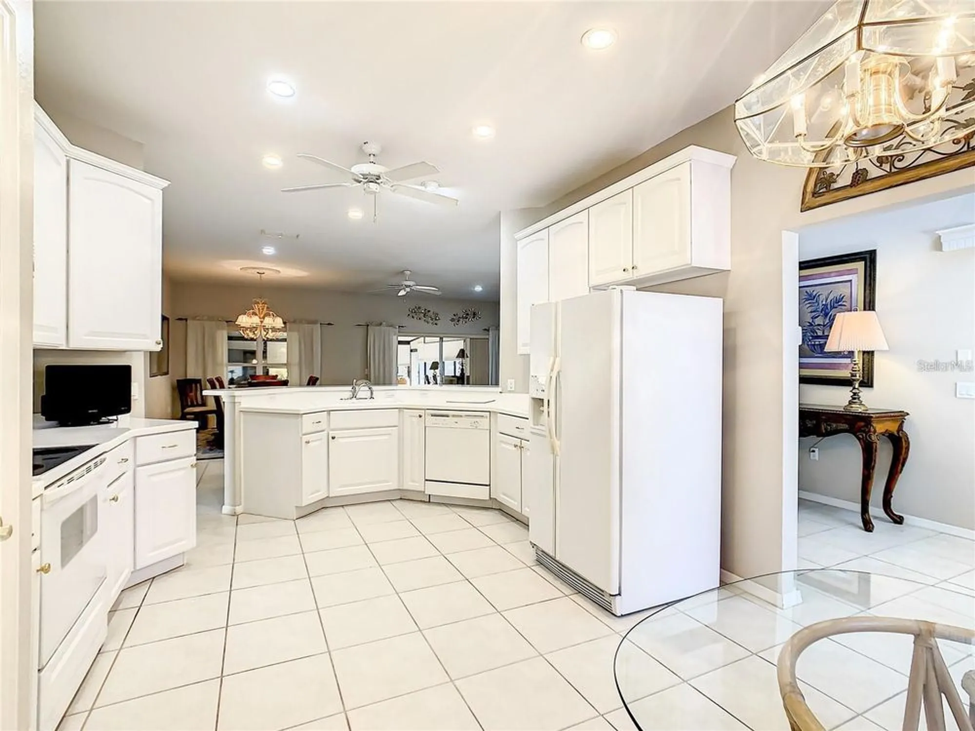 Property Slideshow image 7 of 86 | 417 lake butler dr, Kissimmee, FL, 34759