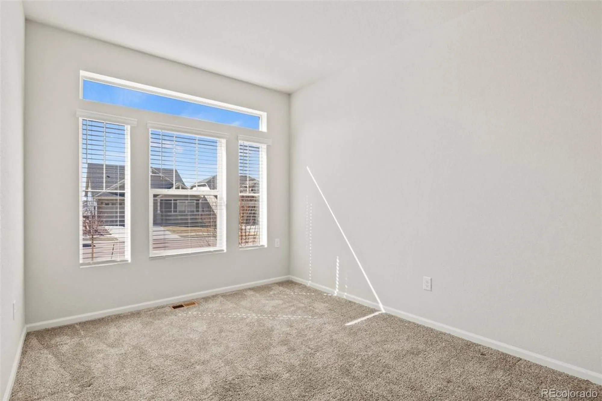 Property Slideshow image 26 of 50 | 6407 armdale hts, Colorado Springs, CO, 80927