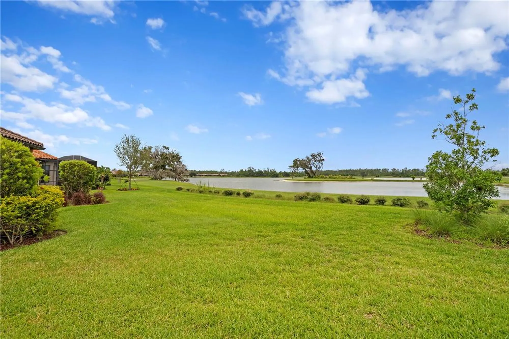 Property Slideshow image 46 of 62 | 3214 forsythia dr, Odessa, FL, 33556