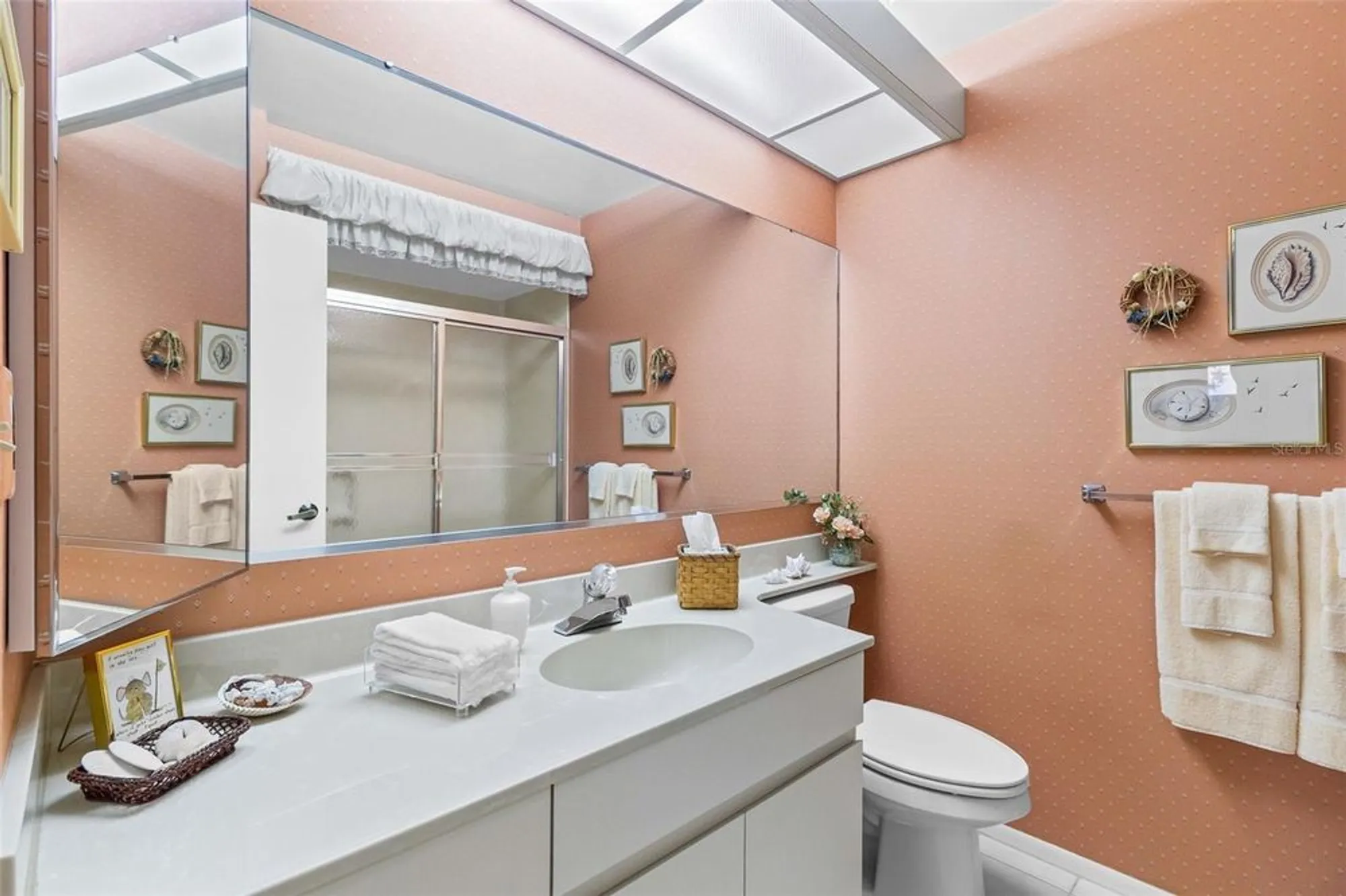 Property Slideshow image 31 of 61 | 6089 clubside dr # 00, Sarasota, FL, 34243