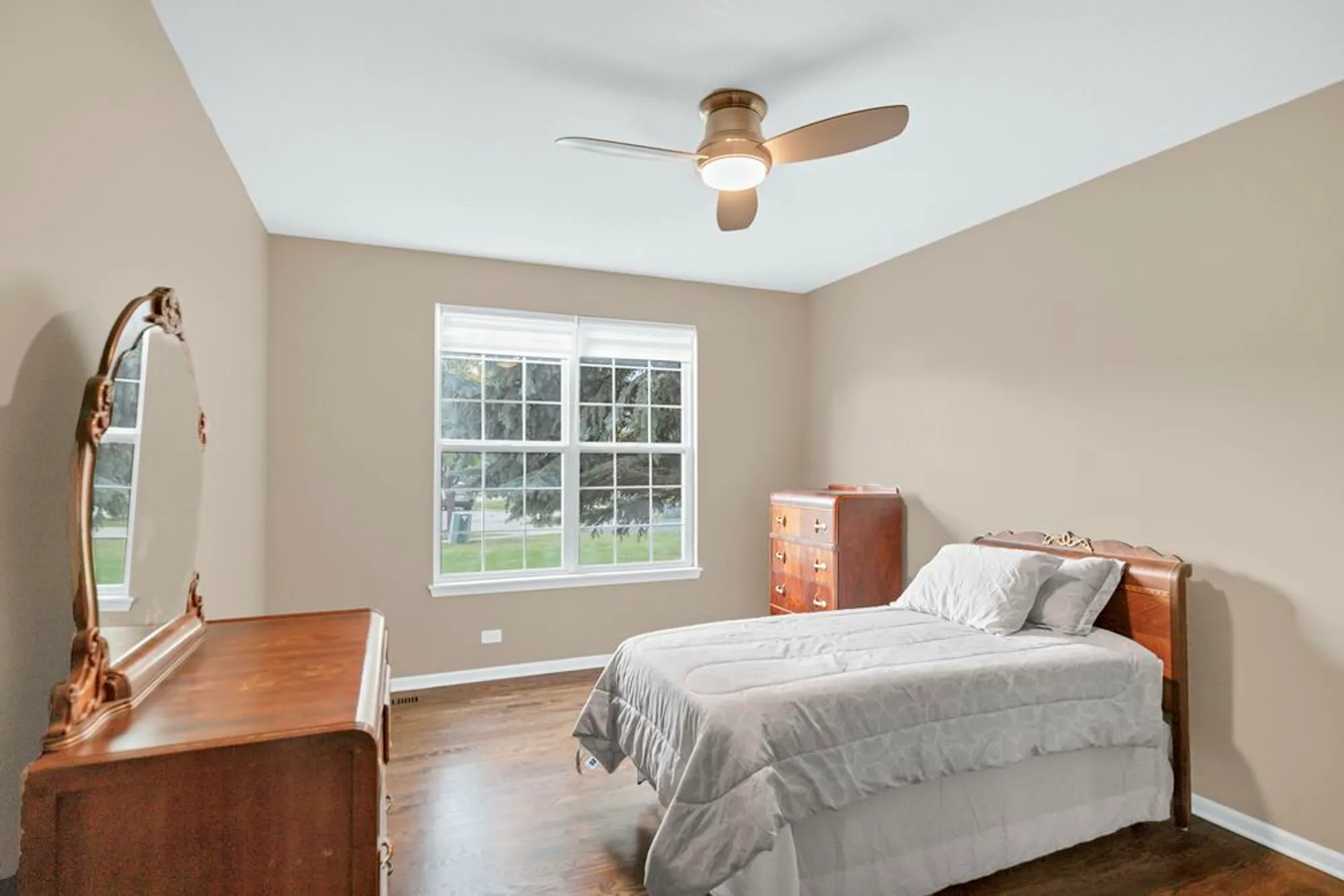 Property Slideshow image 44 of 71 | 2660 harnish dr, Algonquin, IL, 60102