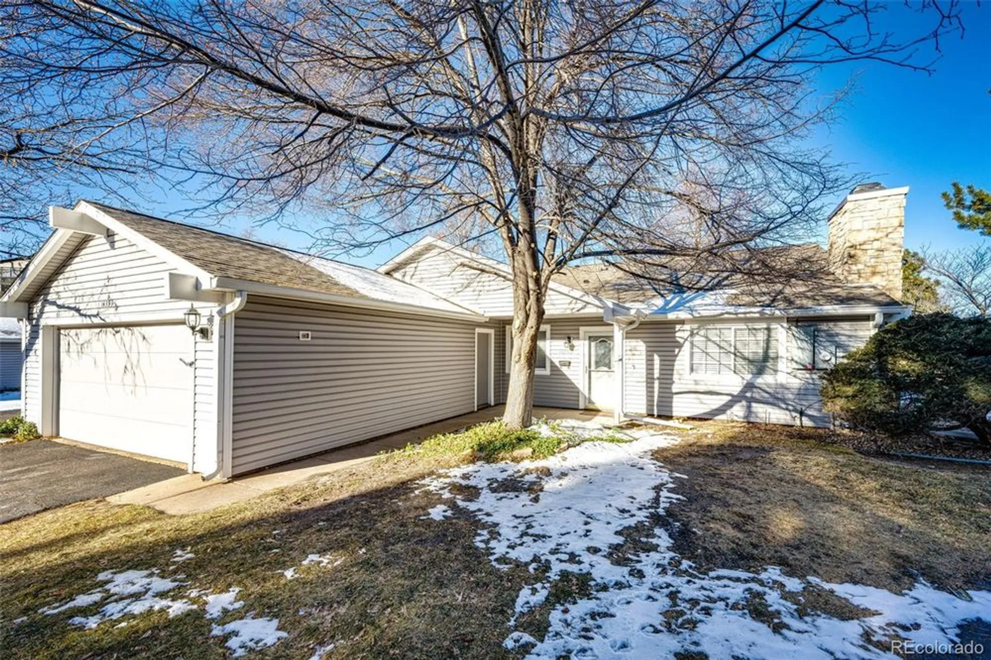 Property Slideshow image 1 of 36 | 14393 e marina dr, Aurora, CO, 80014
