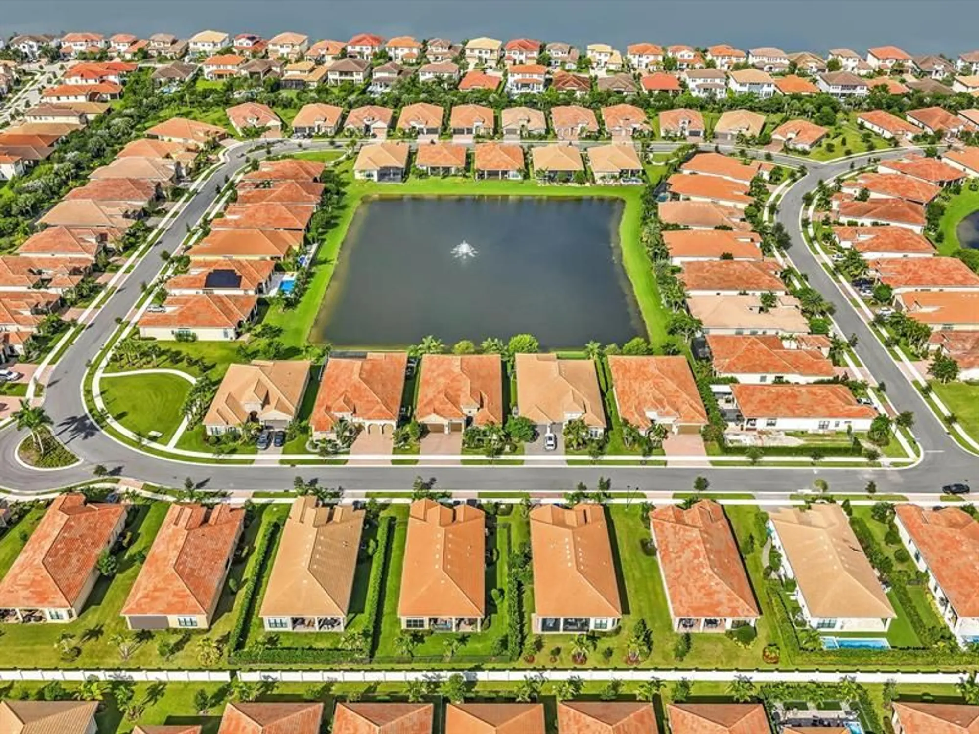 Property Slideshow image 62 of 98 | 8928 bastille cir e, Parkland, FL, 33076