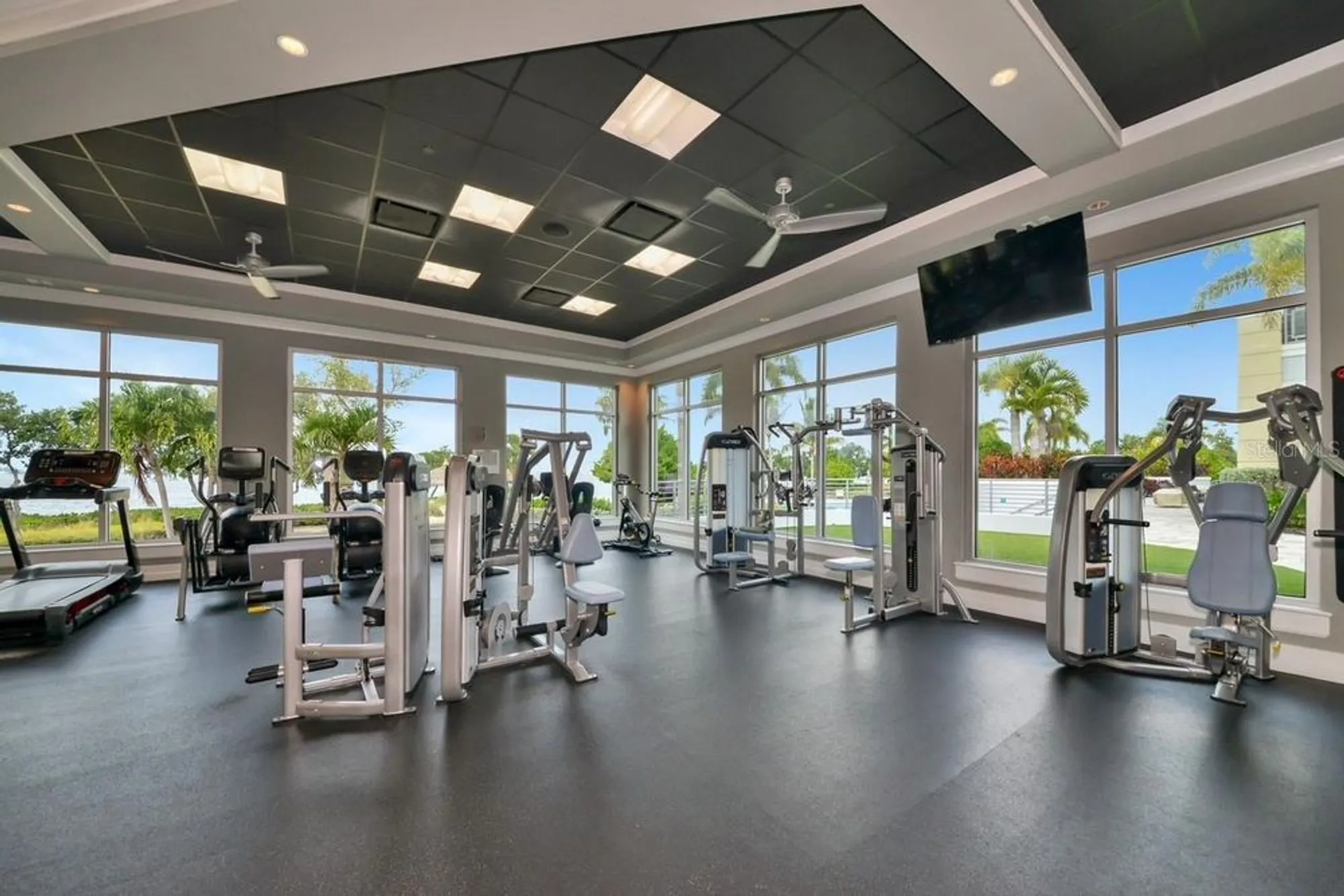 Property Slideshow image 61 of 78 | 395 aruba cir 203, Bradenton, FL, 34209