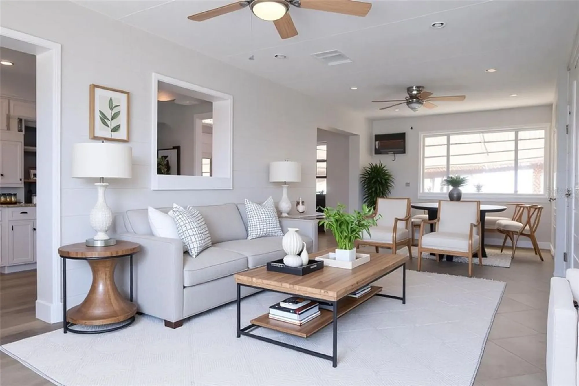 Property Slideshow image 7 of 30 | 806 oakmont ave, Sun City Center, FL, 33573