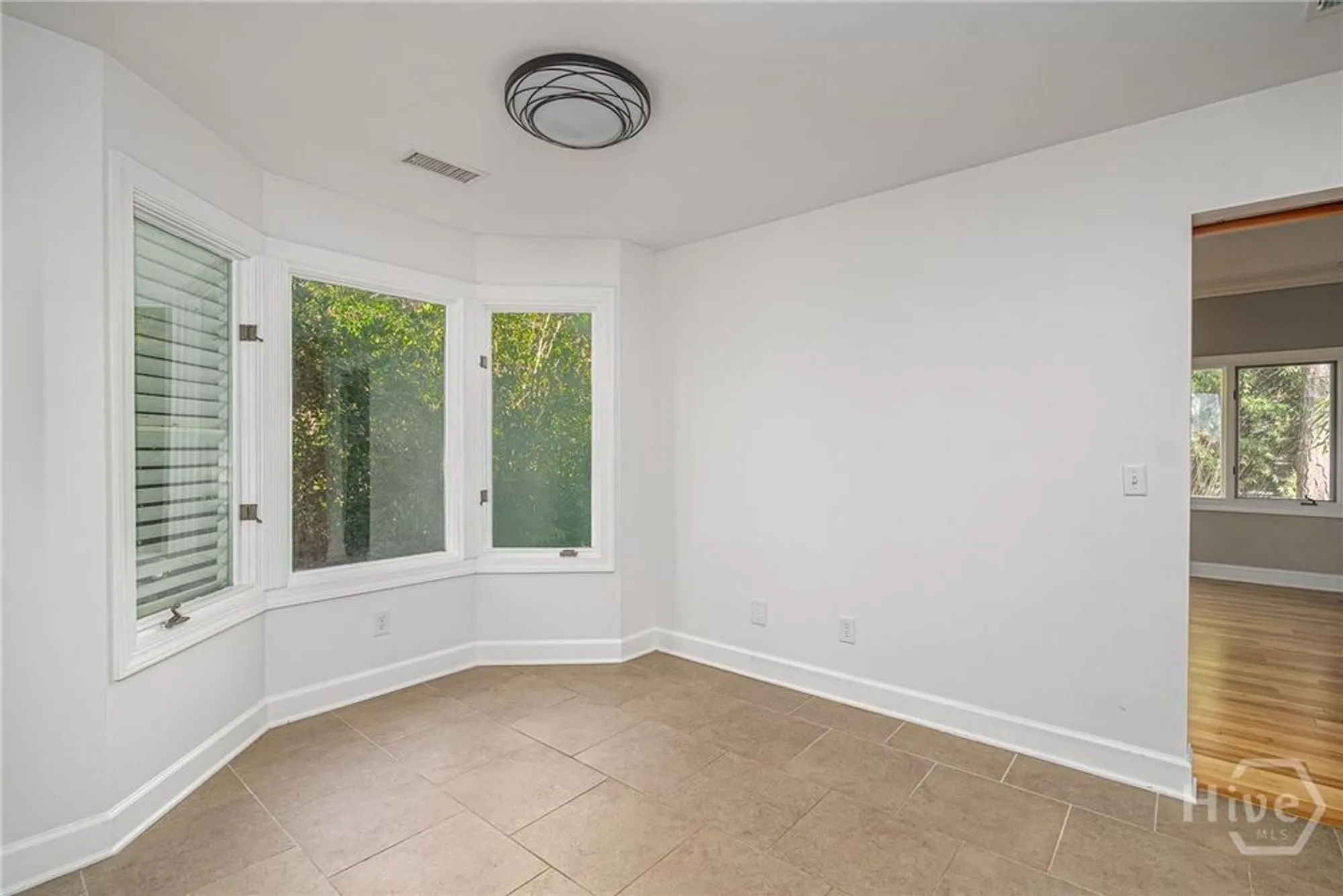 Property Slideshow image 10 of 29 | 22 deer run, Savannah, GA, 31411