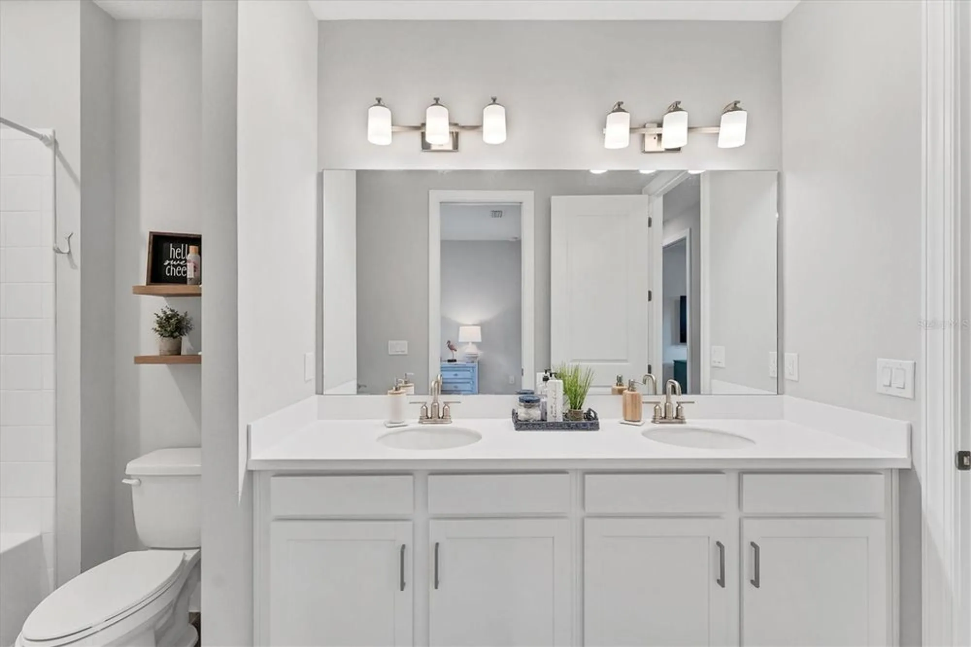 Property Slideshow image 26 of 99 | 3025 veneto ct, Bradenton, FL, 34211